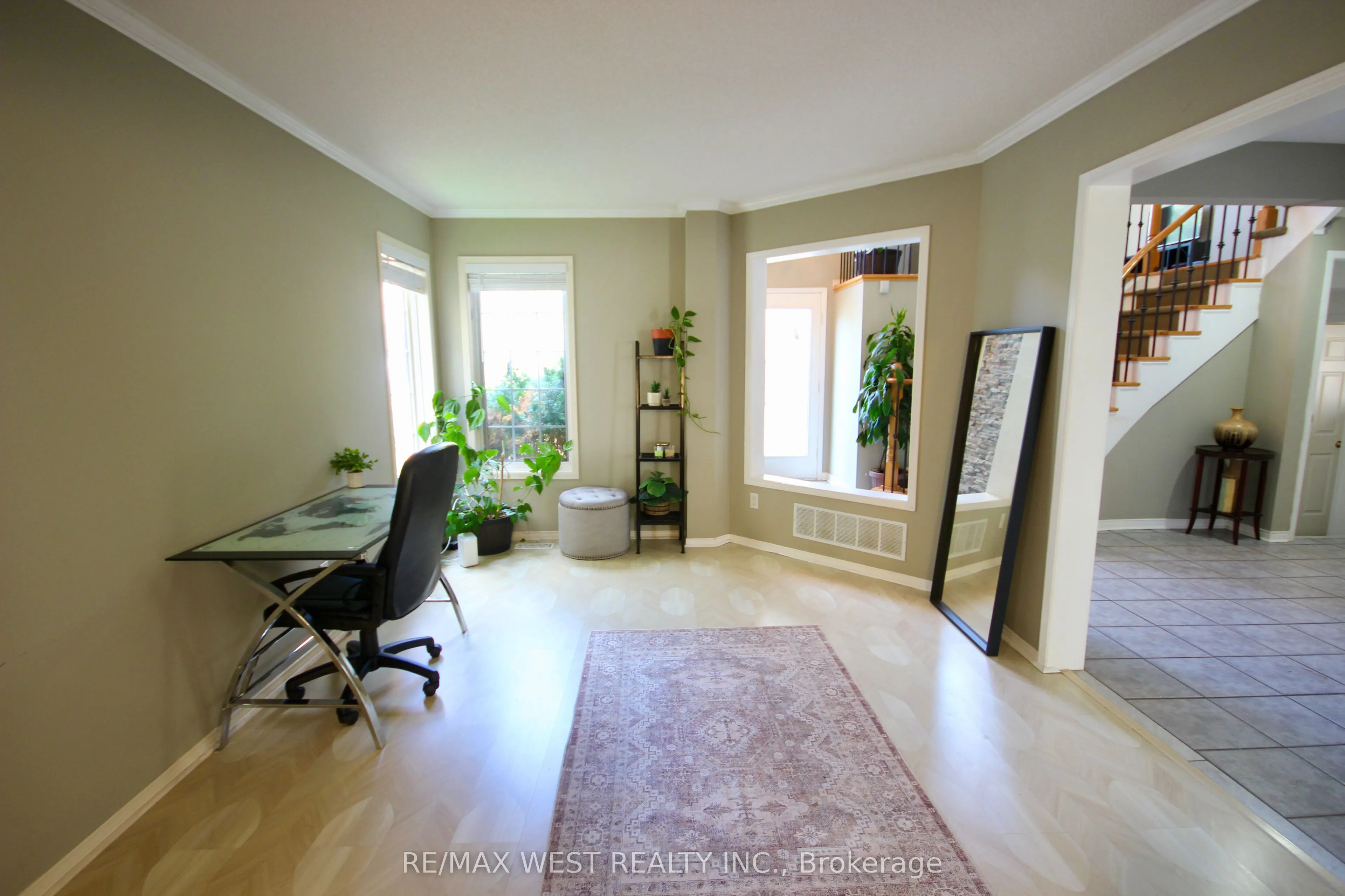 7374 Black Walnut Trail