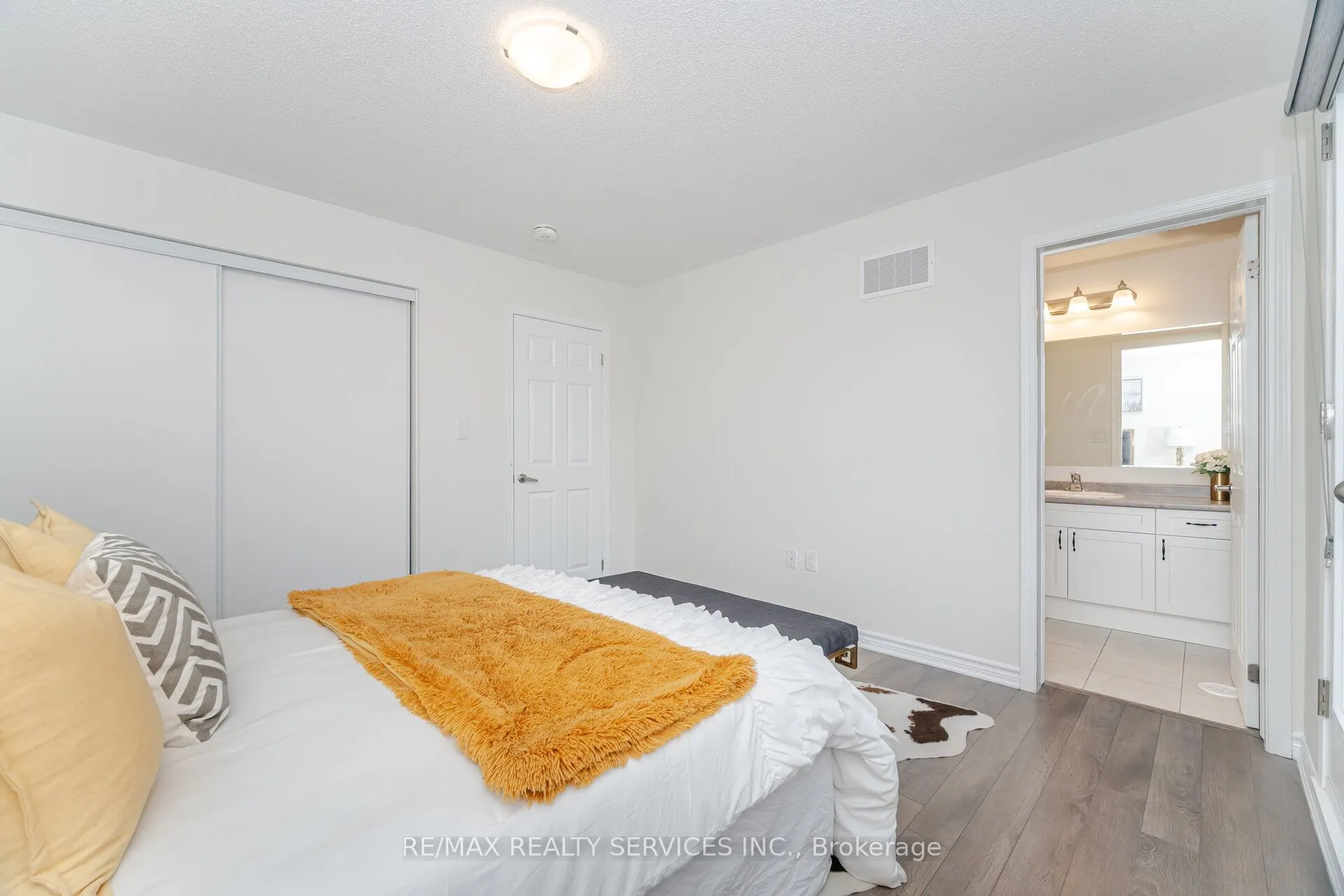 6 Summer Wind Lane E, #14