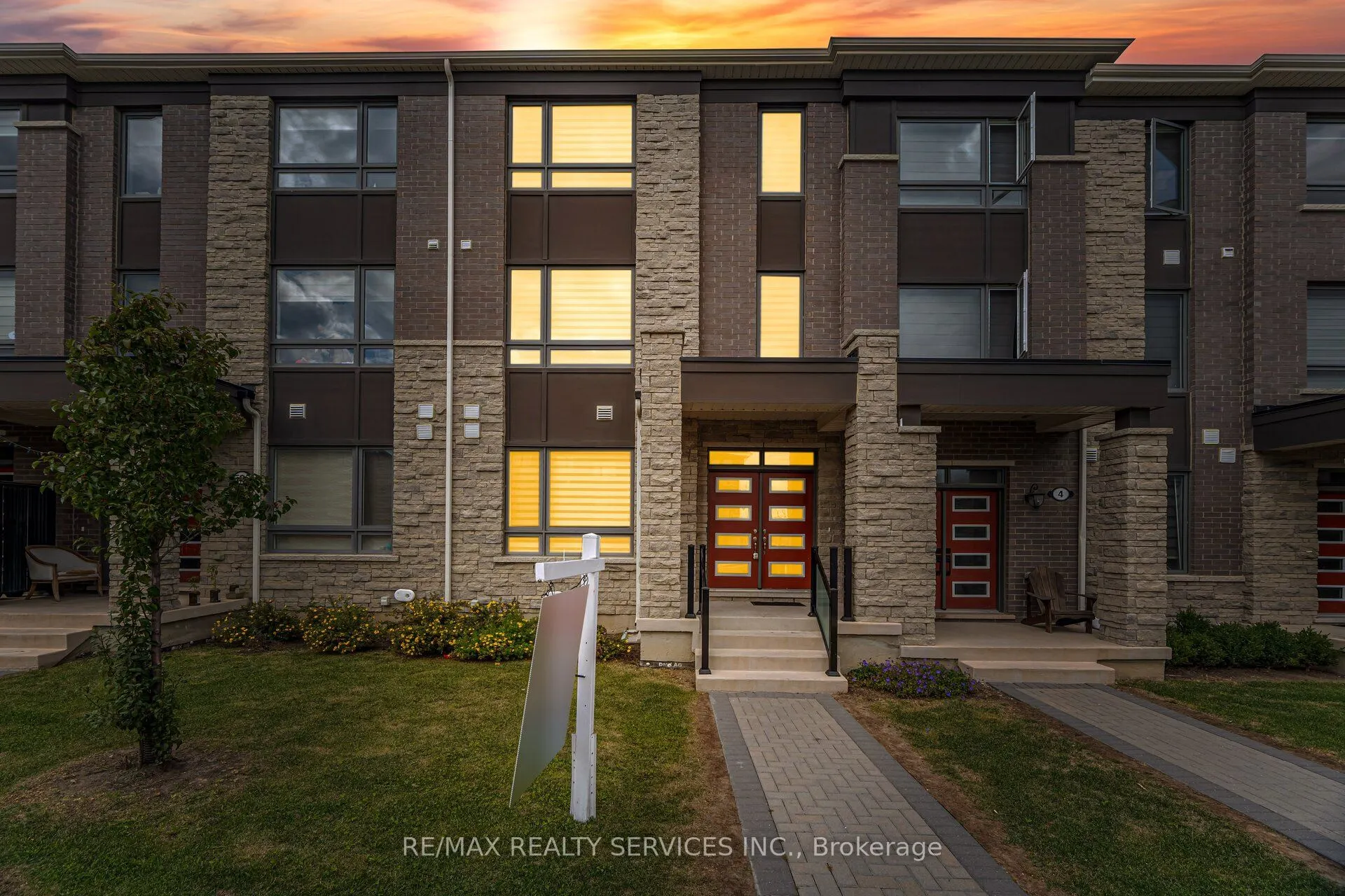 6 Summer Wind Lane E, #14