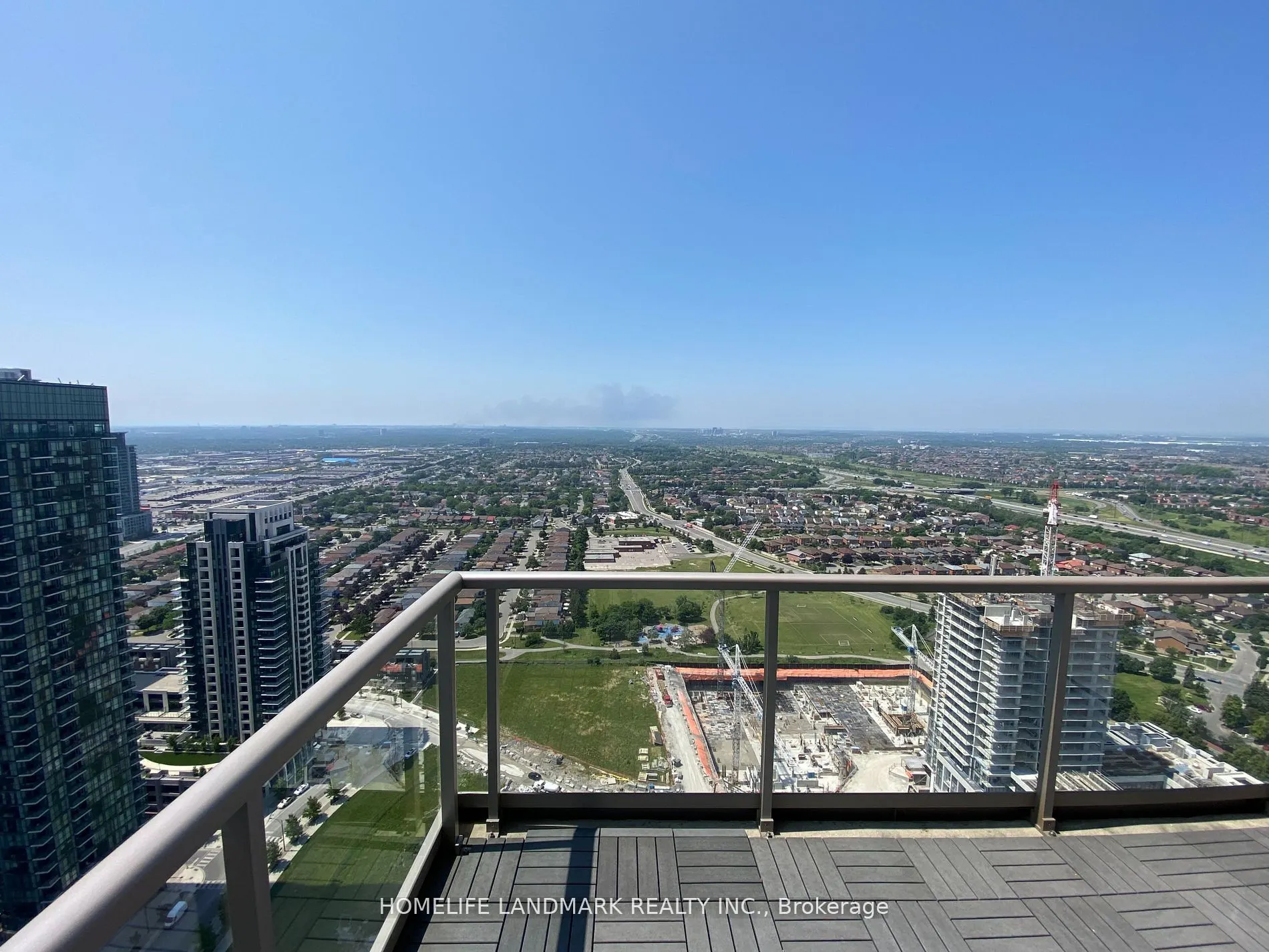 388 Prince Of Wales Drive, #3702