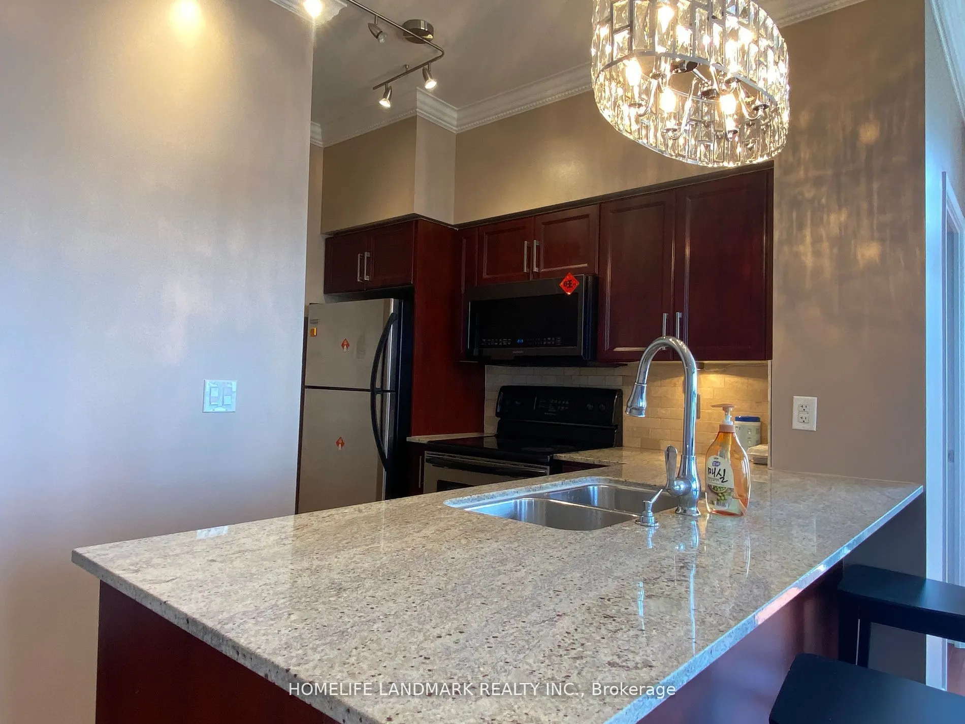 388 Prince Of Wales Drive, #3702