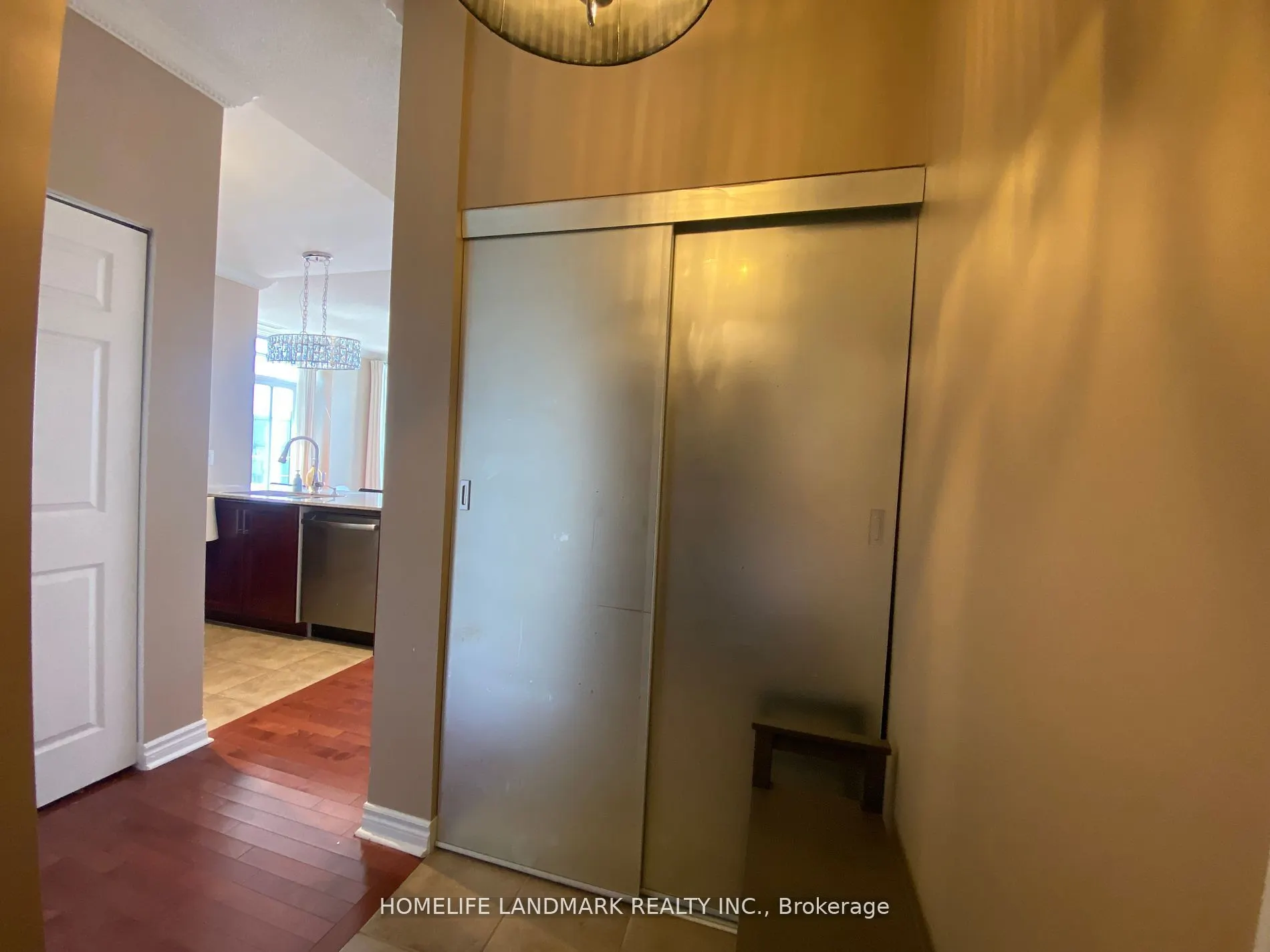388 Prince Of Wales Drive, #3702