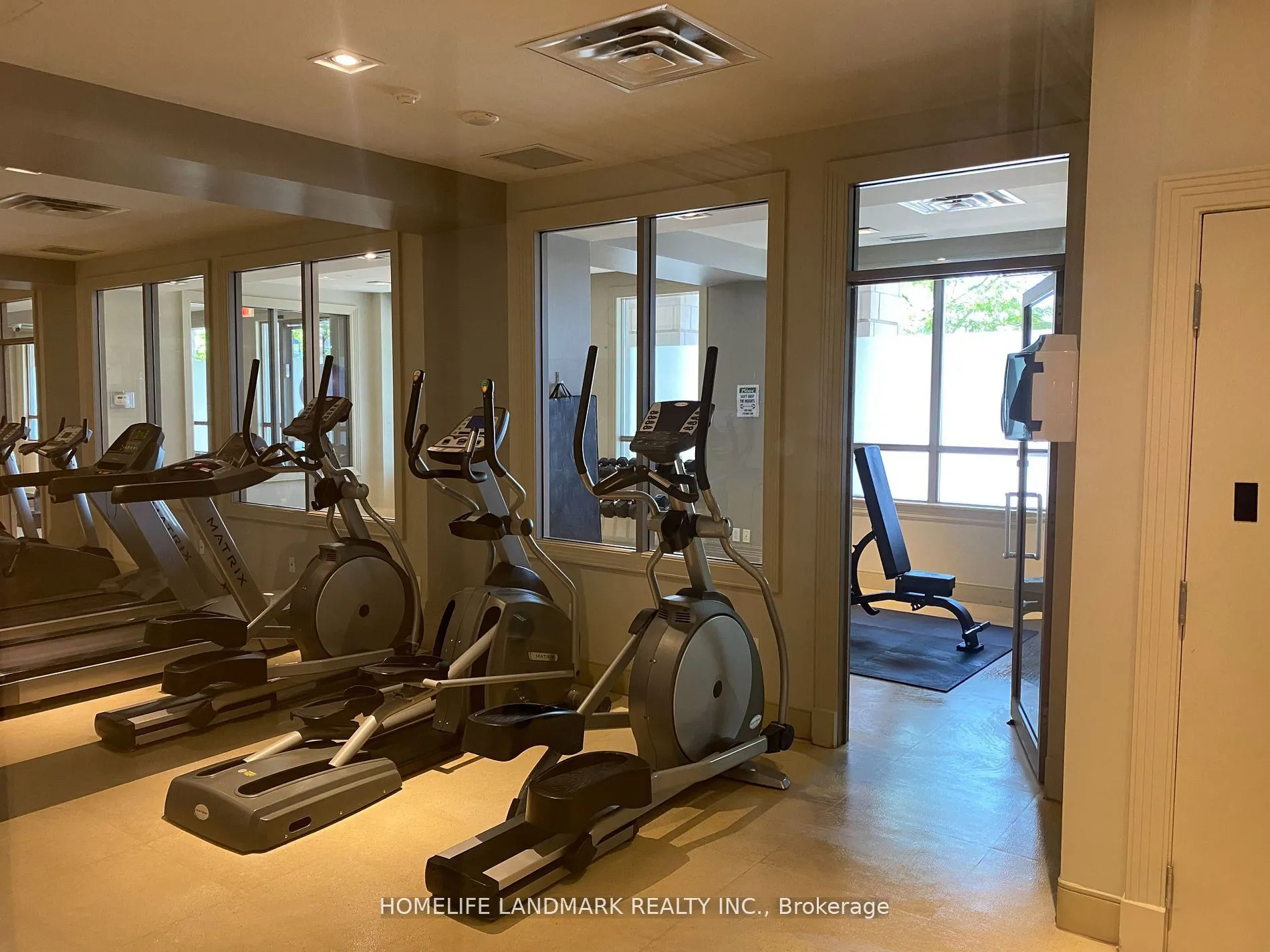 388 Prince Of Wales Drive, #3702