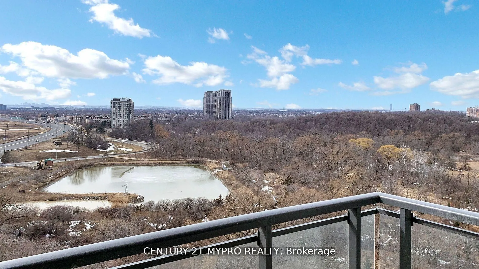 840 Queen's Plate Drive, #1003