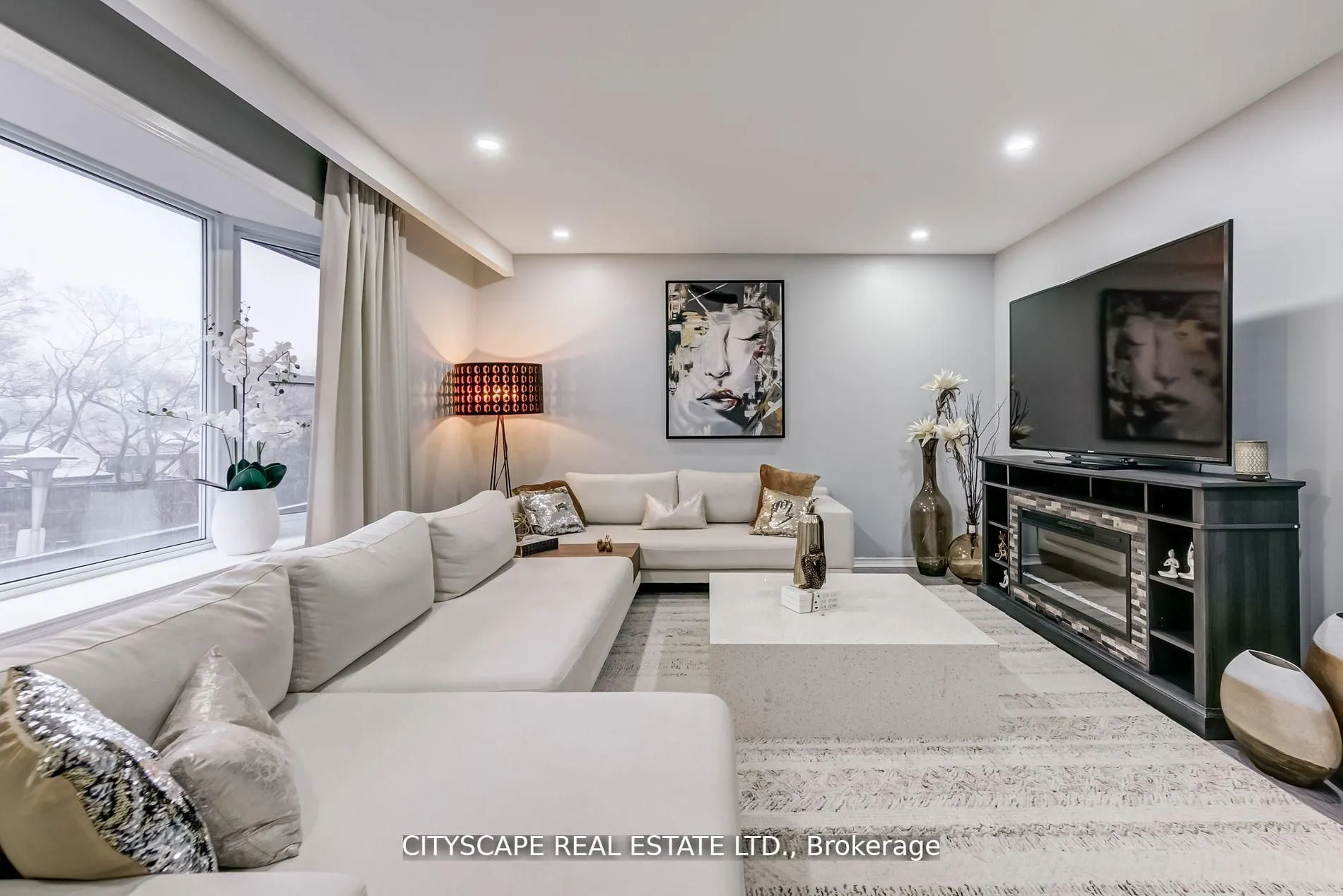 30 Heslop Road, #17
