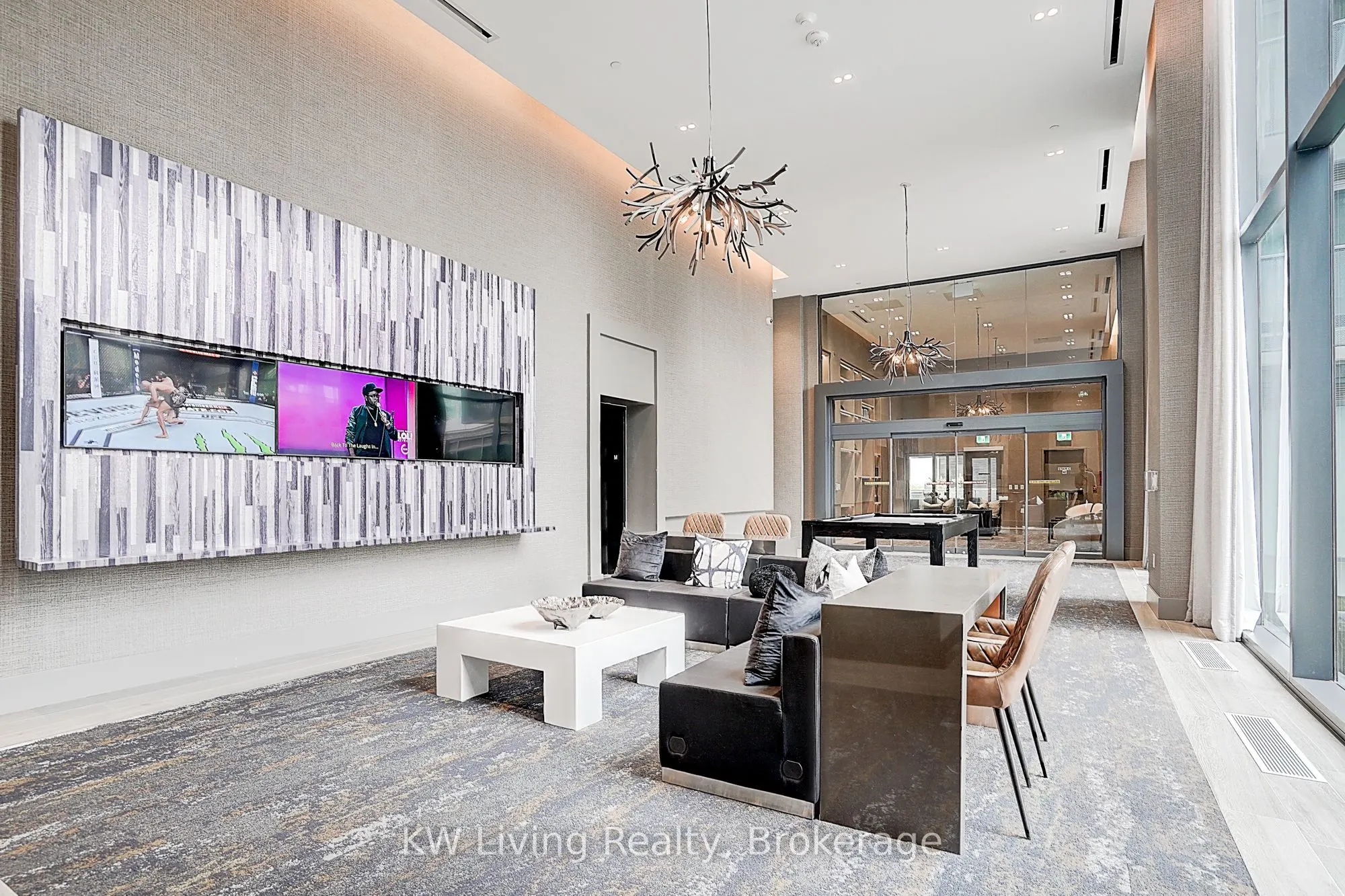 2450 Old Bronte Road, #308