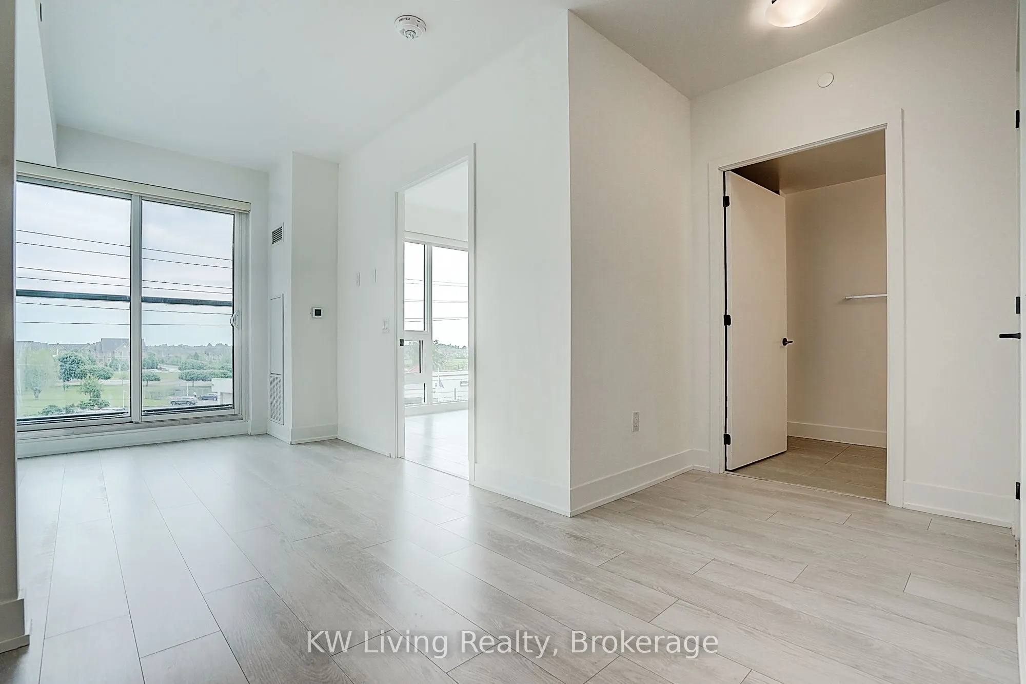 2450 Old Bronte Road, #308