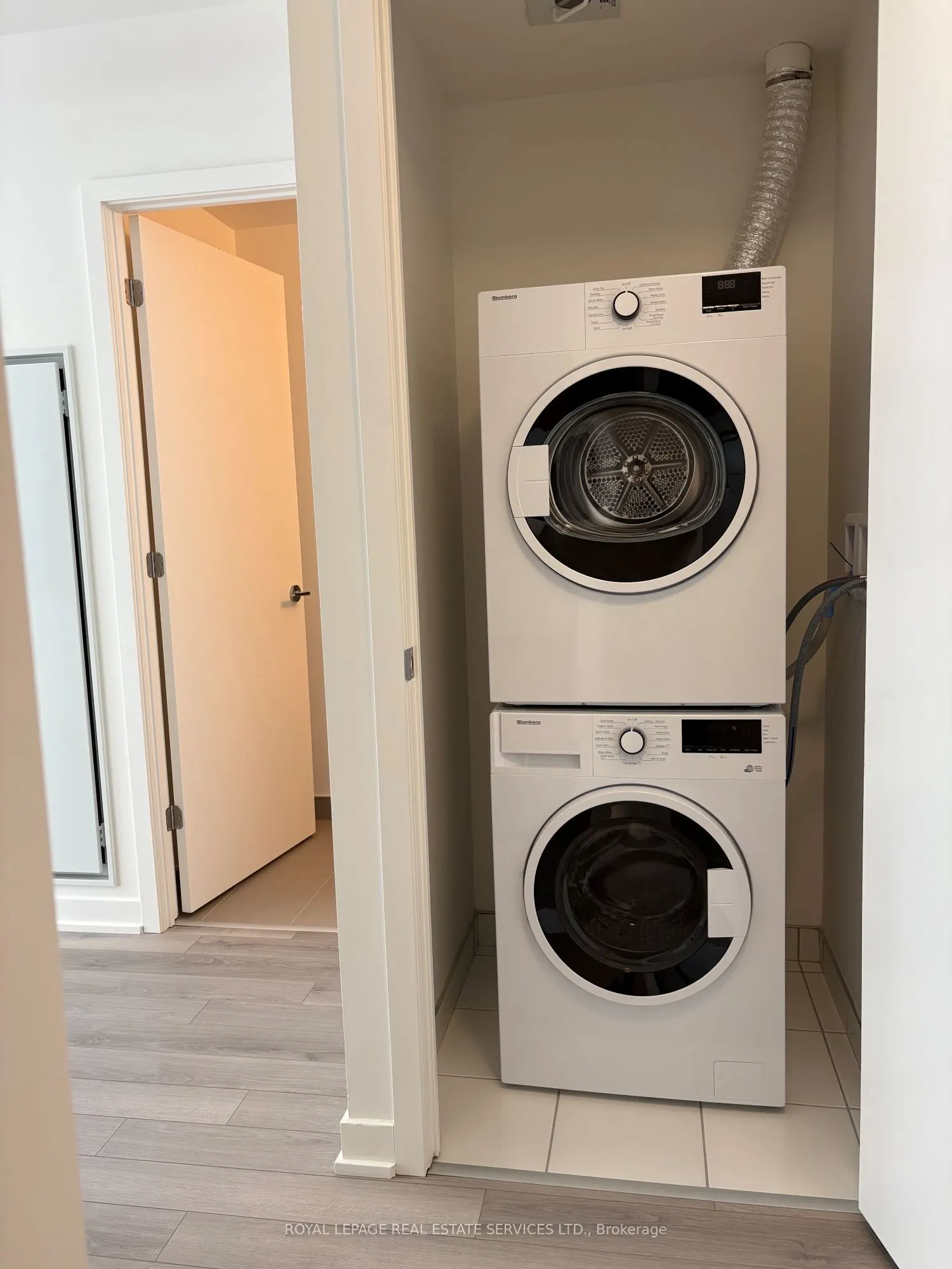 3079 Trafalgar Road, #1111