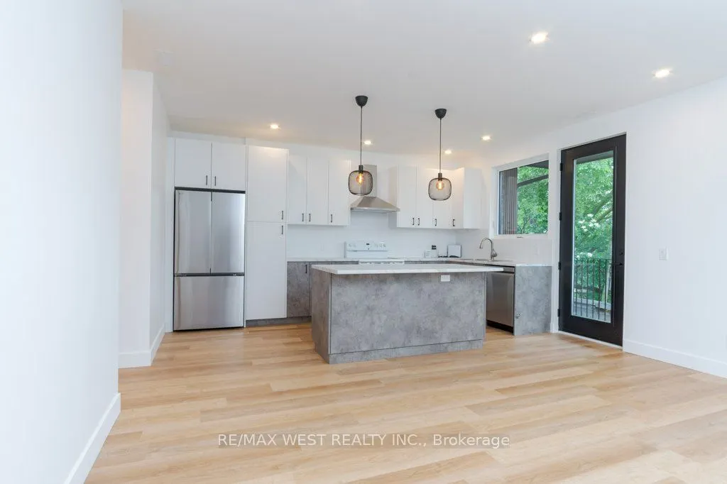 63 Lonborough Avenue