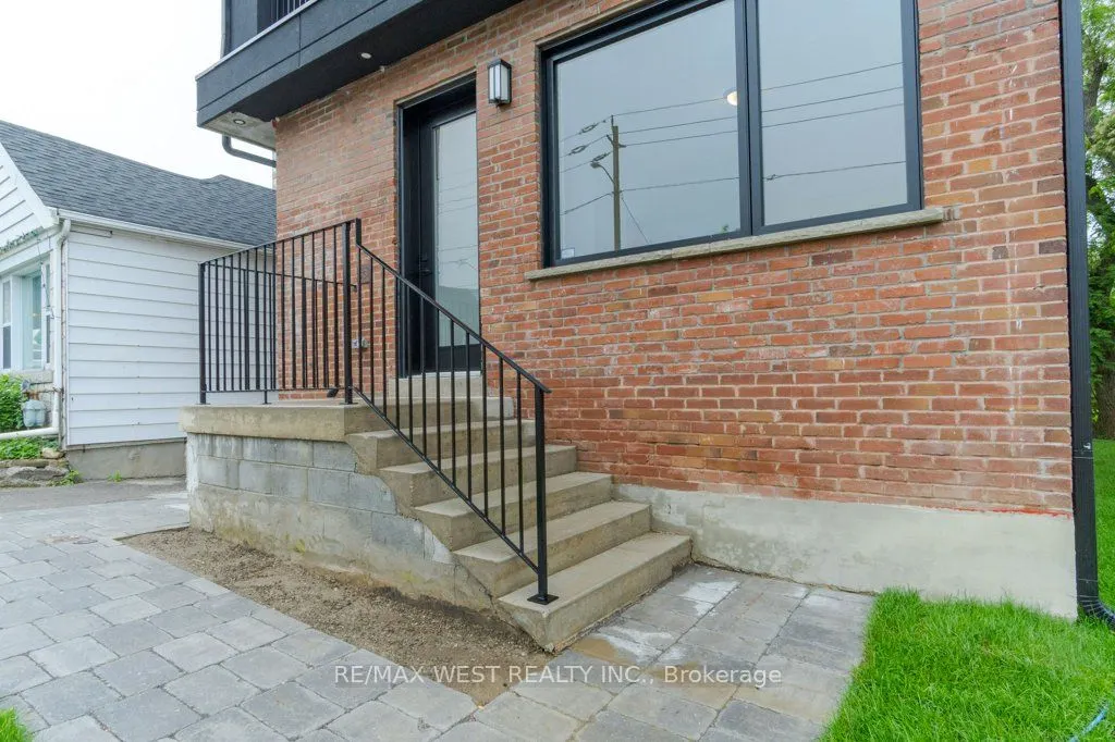 63 Lonborough Avenue