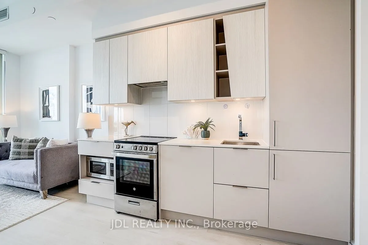 3900 Confederation Parkway, #3613