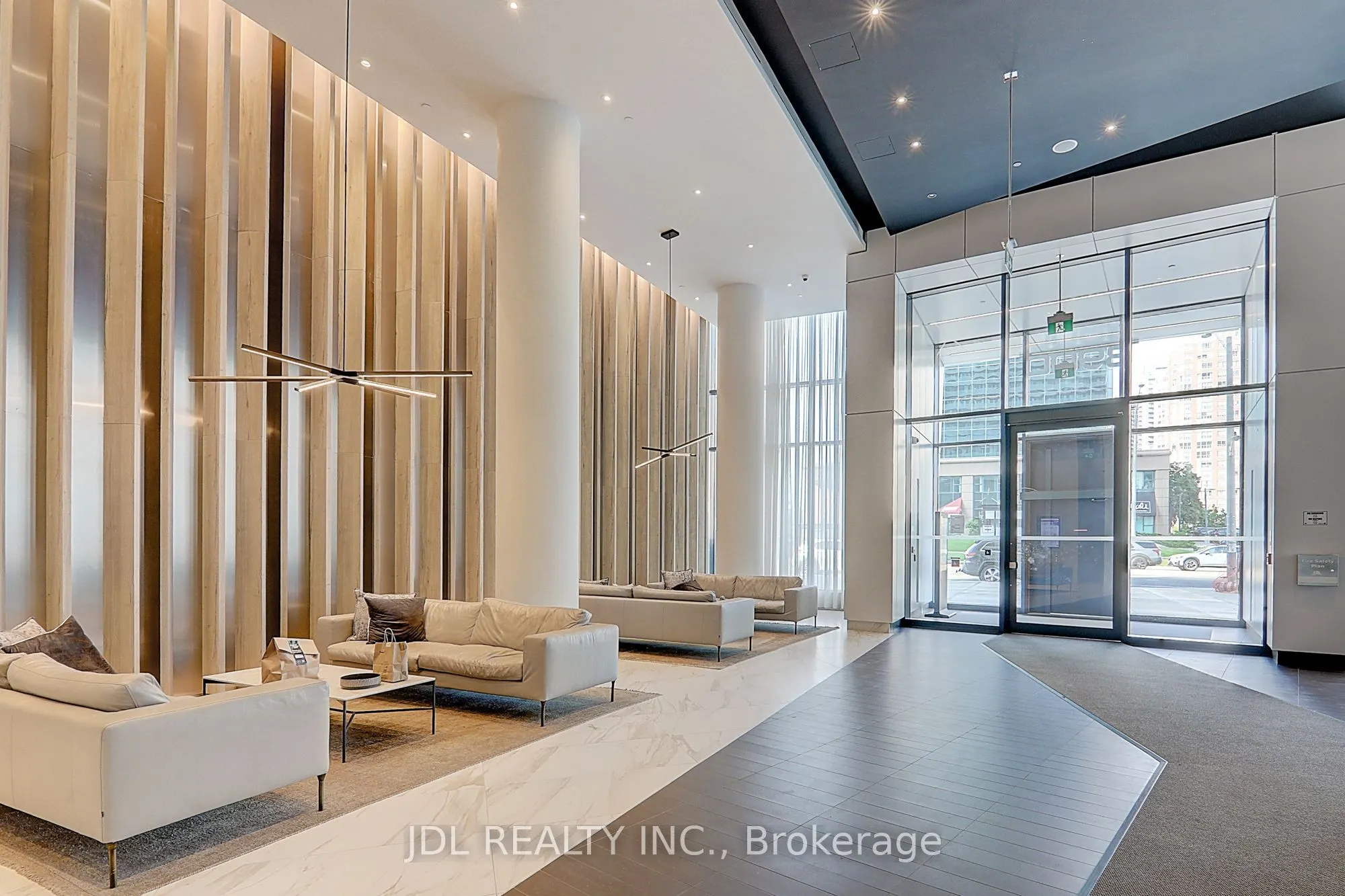 3900 Confederation Parkway, #3613
