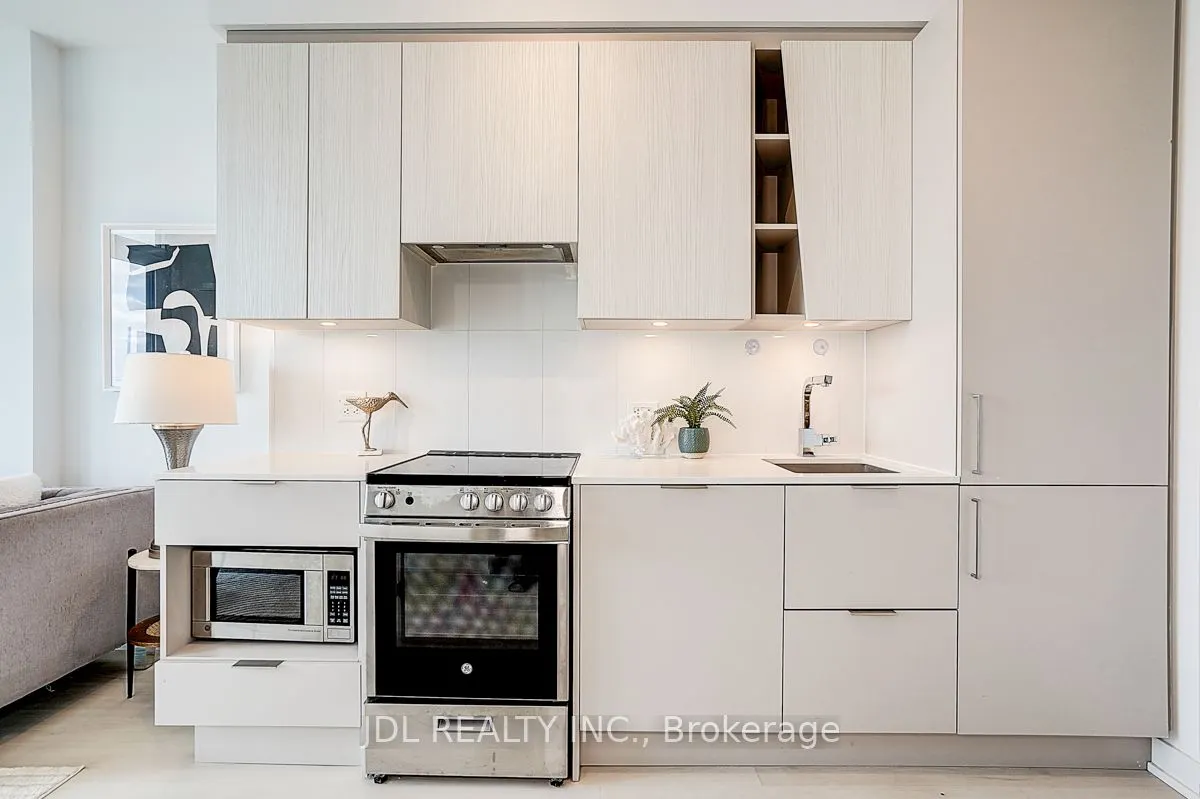 3900 Confederation Parkway, #3613