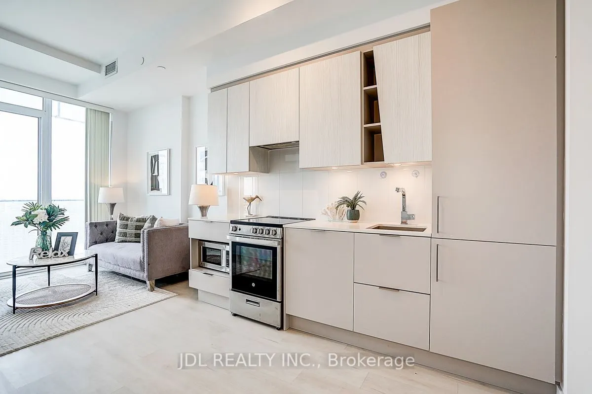 3900 Confederation Parkway, #3613