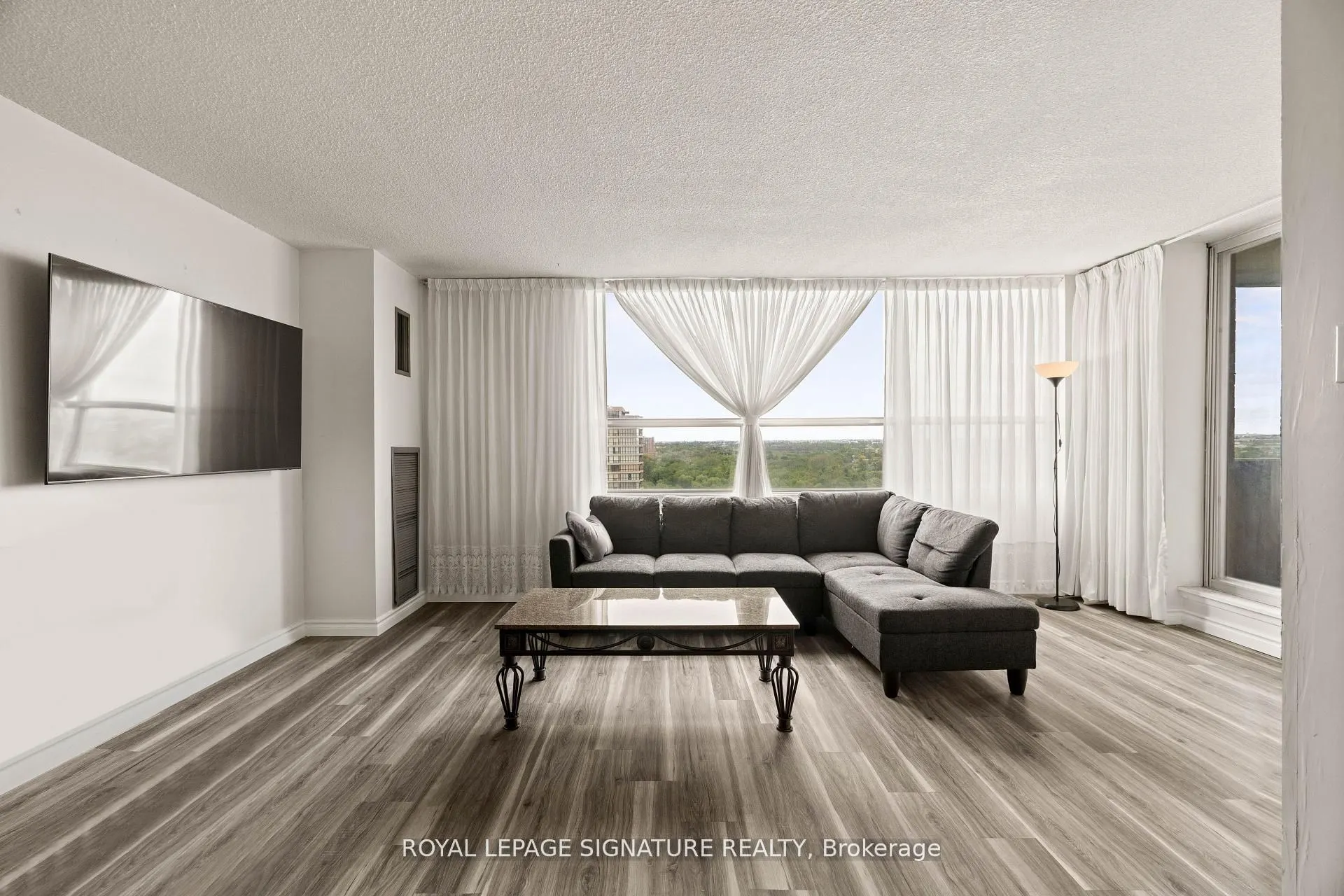 40 Panorama Court, #1411