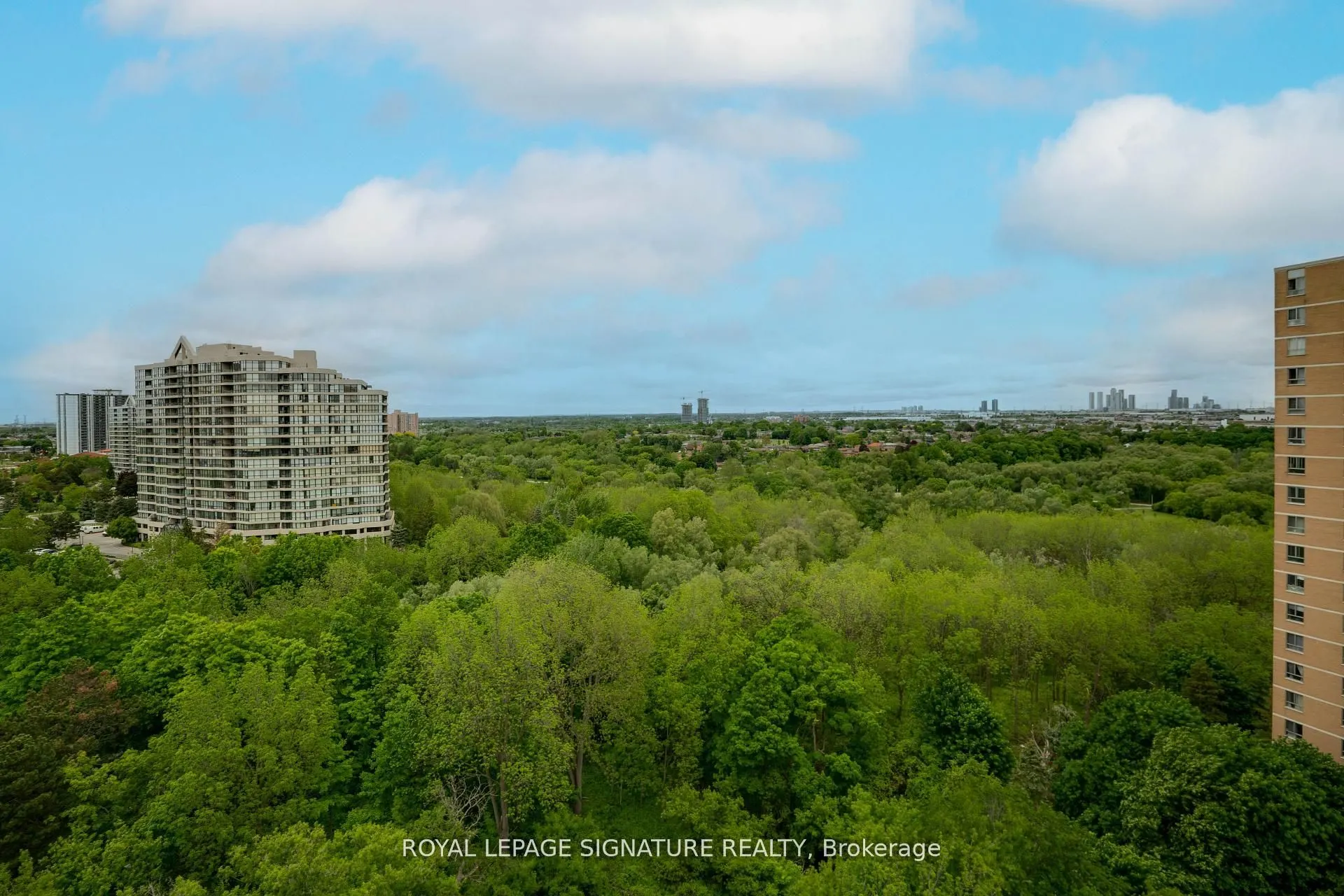40 Panorama Court, #1411