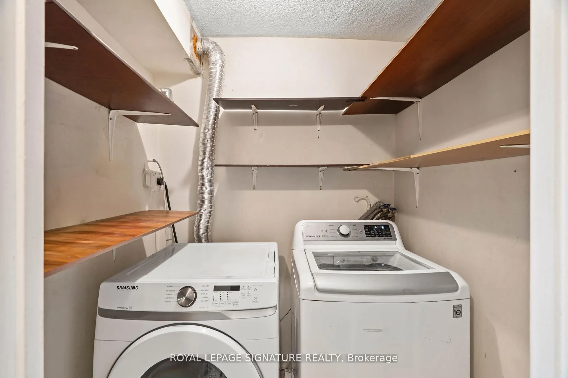 40 Panorama Court, #1411