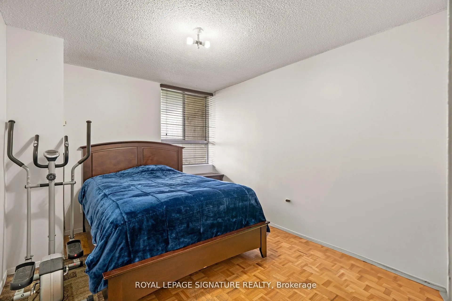 40 Panorama Court, #1411