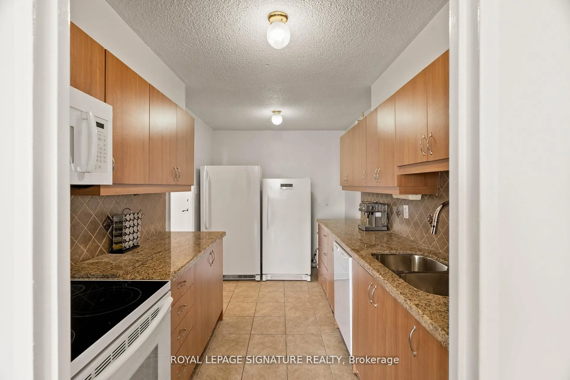 40 Panorama Court, #1411