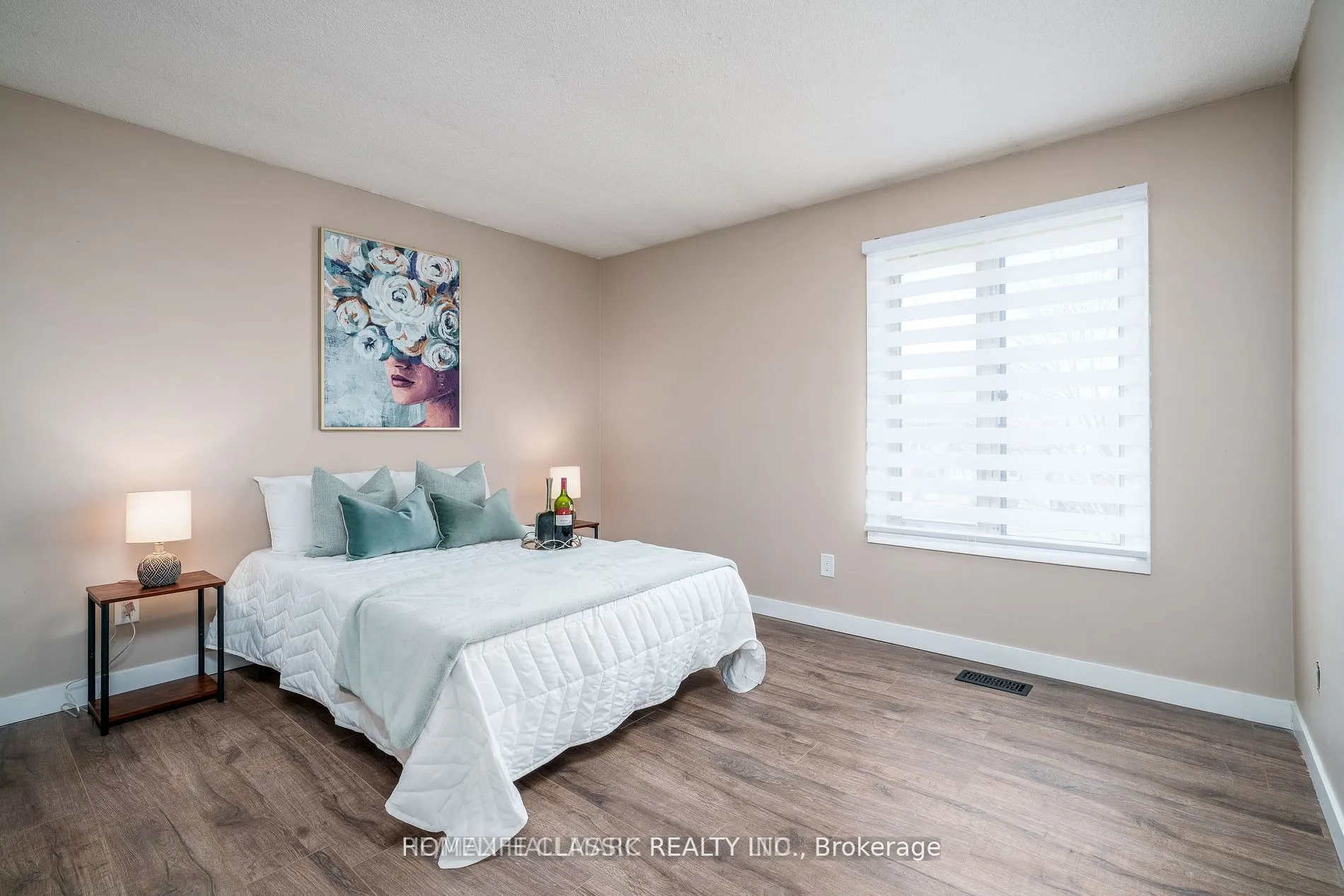 583 Elliott Crescent