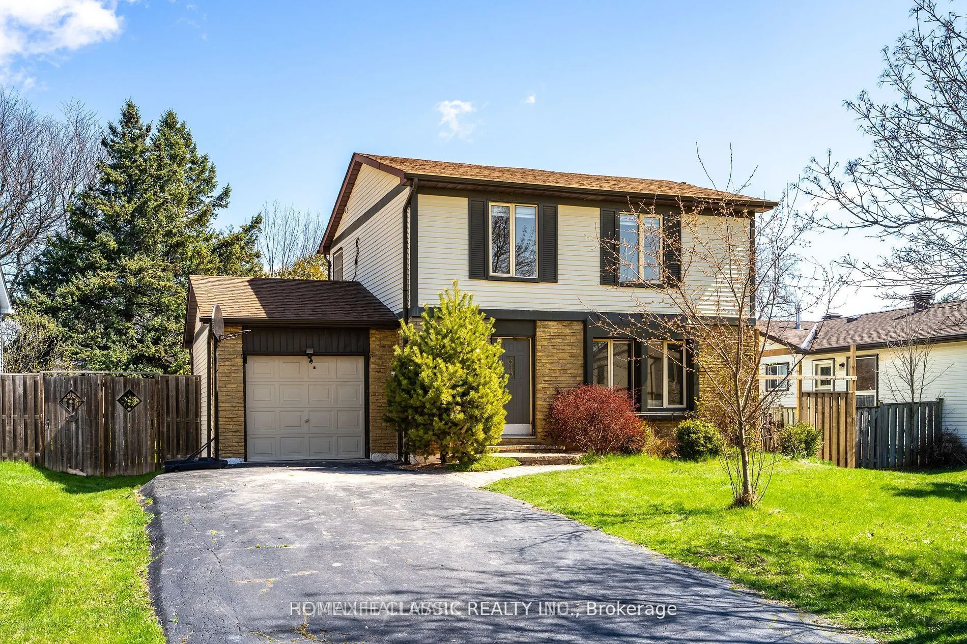 583 Elliott Crescent