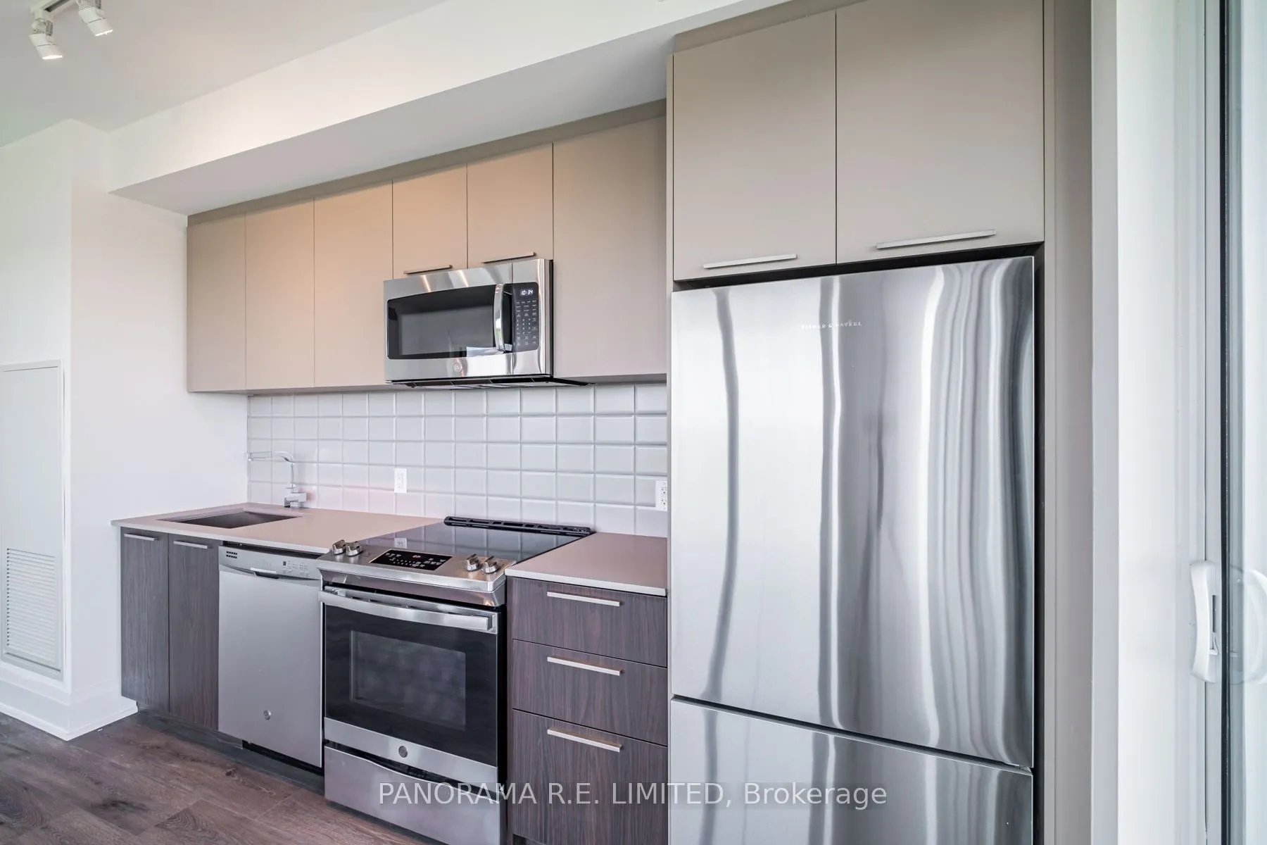 20 Brin Drive, #1502
