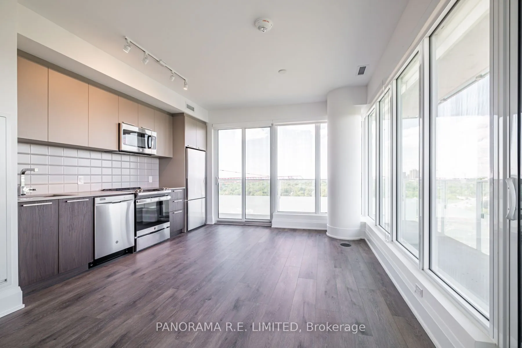 20 Brin Drive, #1502