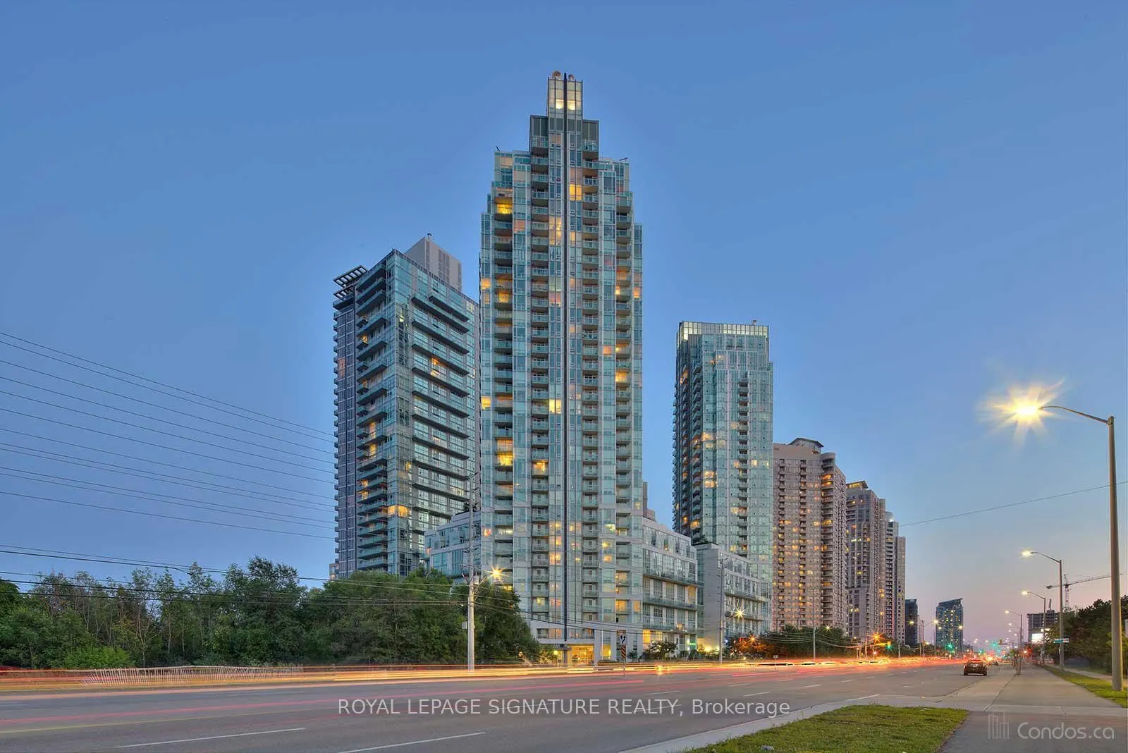 220 Burnhamthorpe Road, #3104
