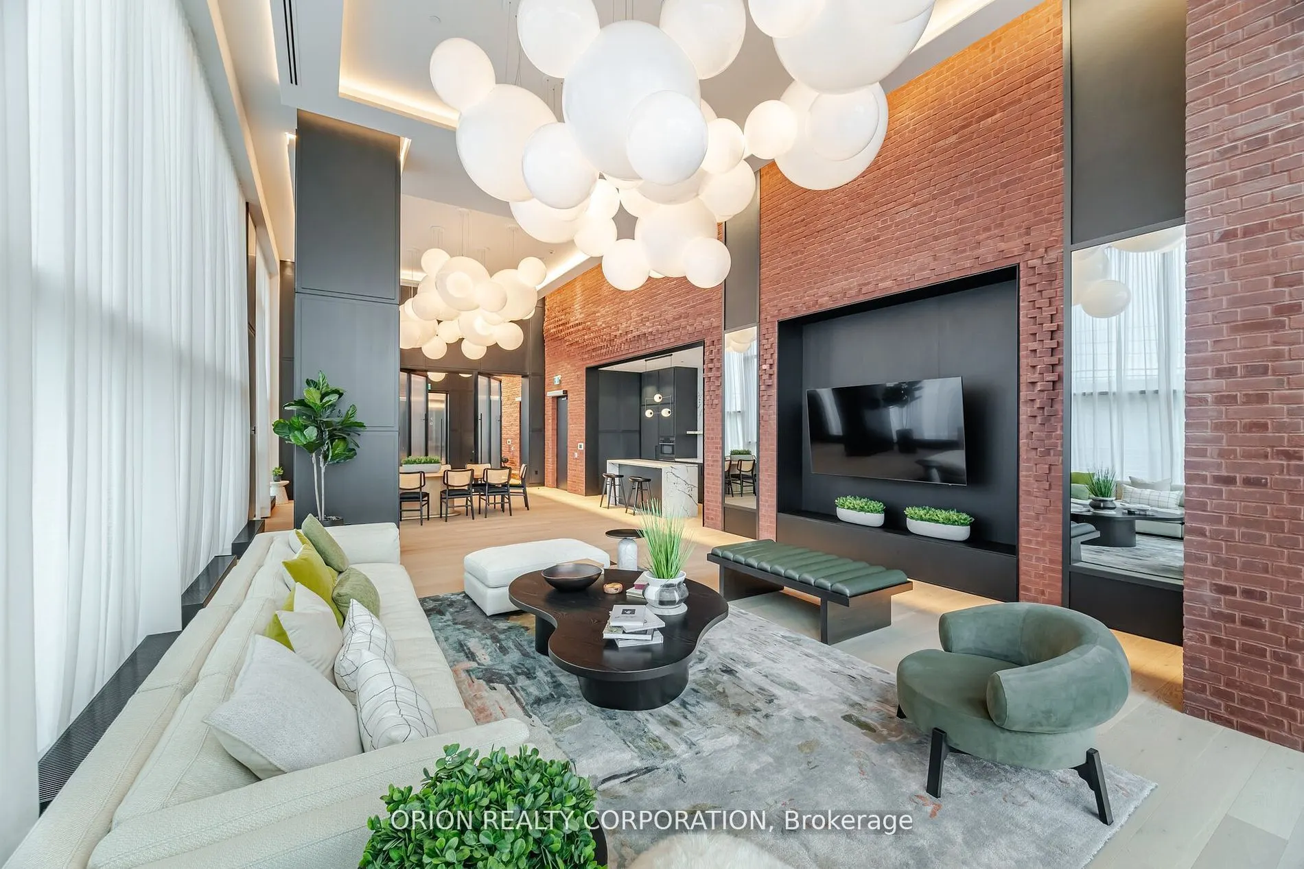3200 William Coltson Avenue, #501