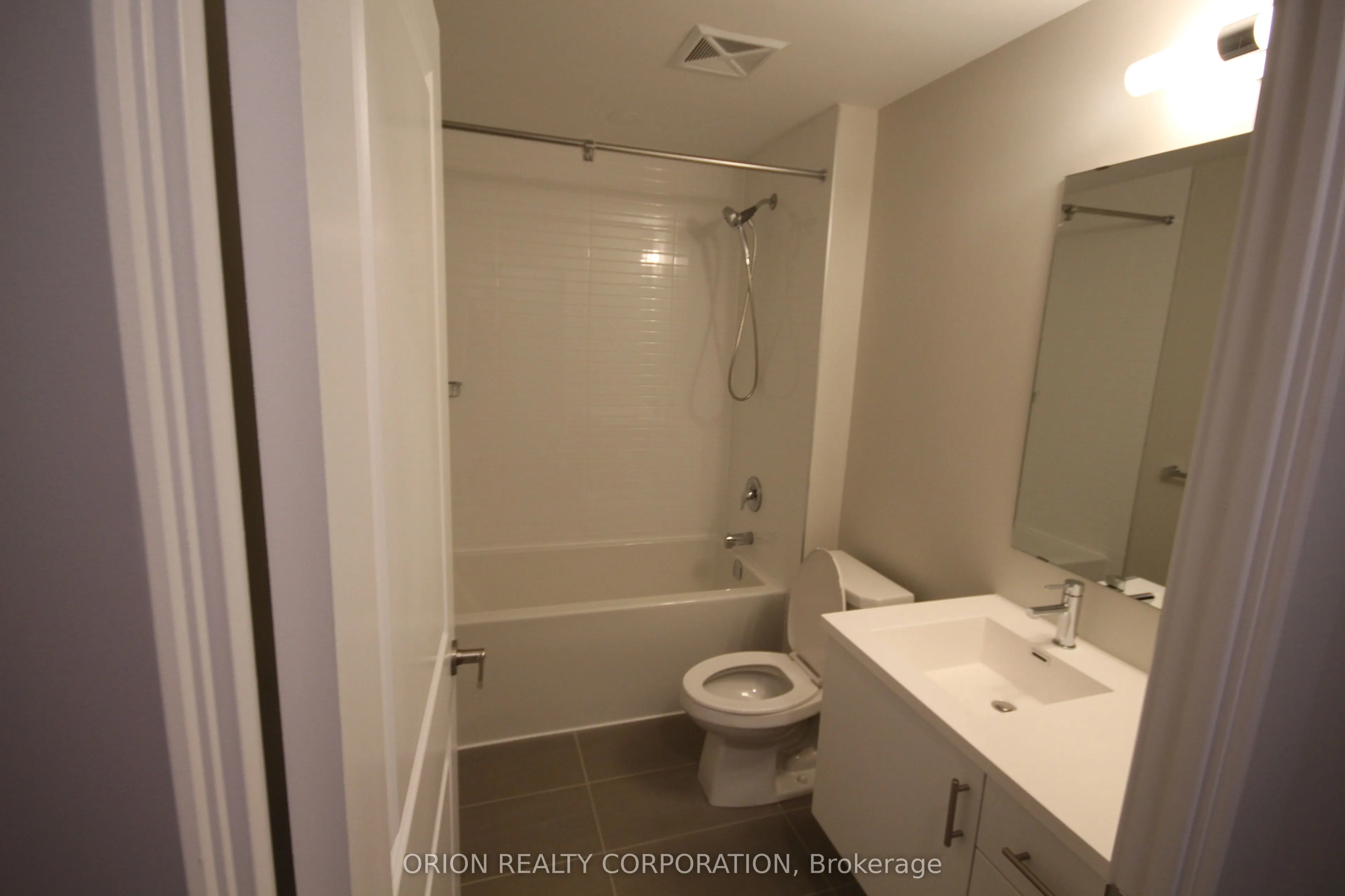 3200 William Coltson Avenue, #501
