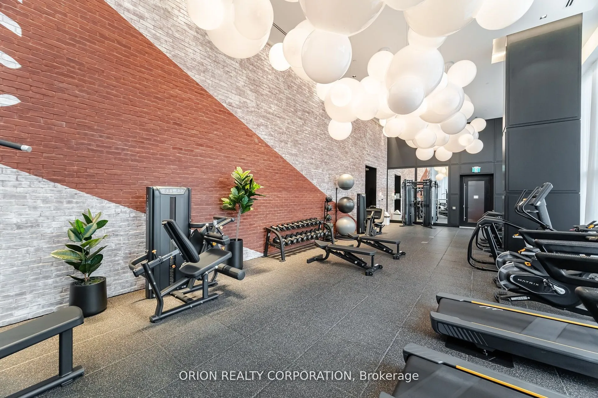 3200 William Coltson Avenue, #501