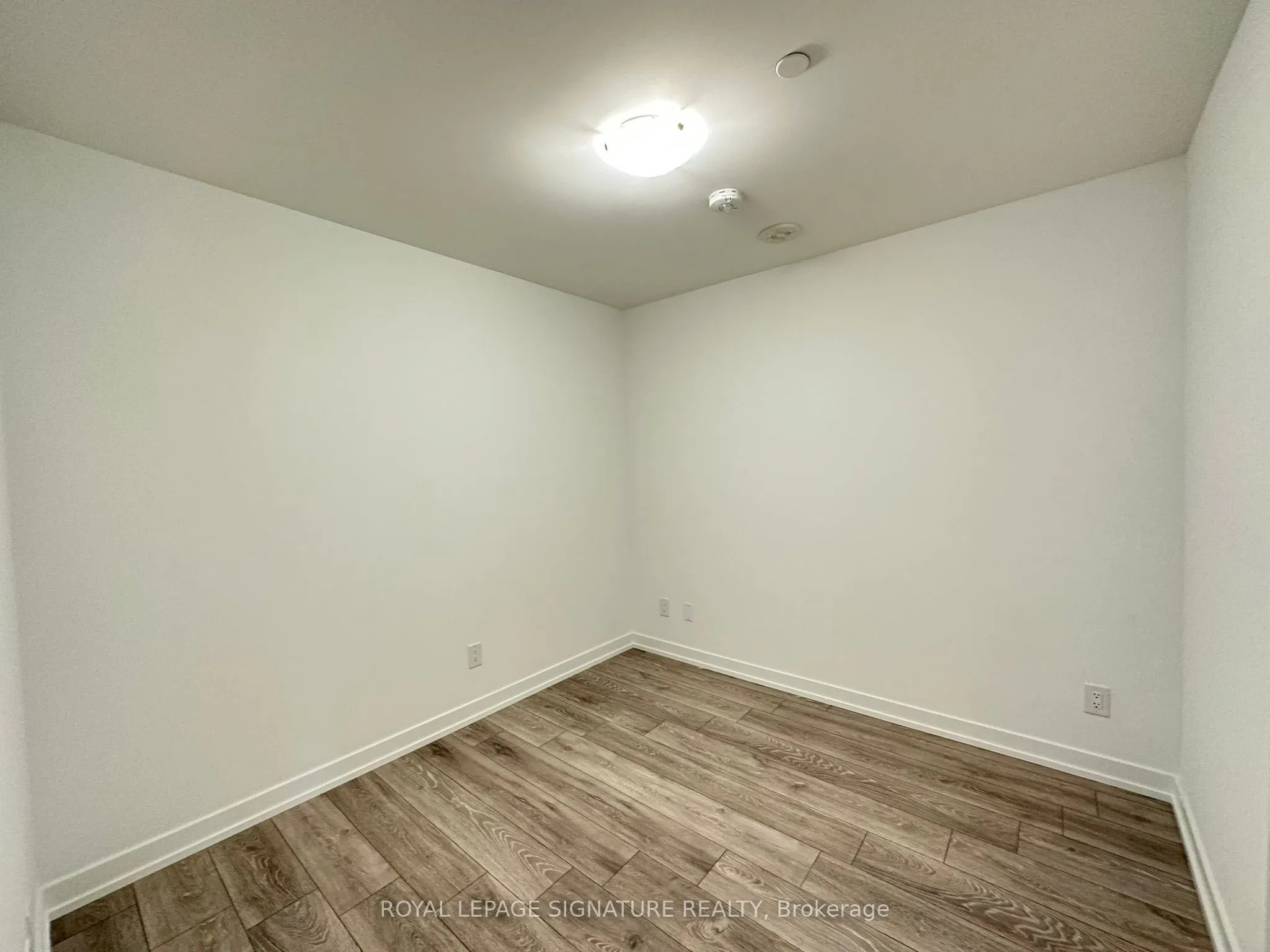 11 Maryport Avenue, #211