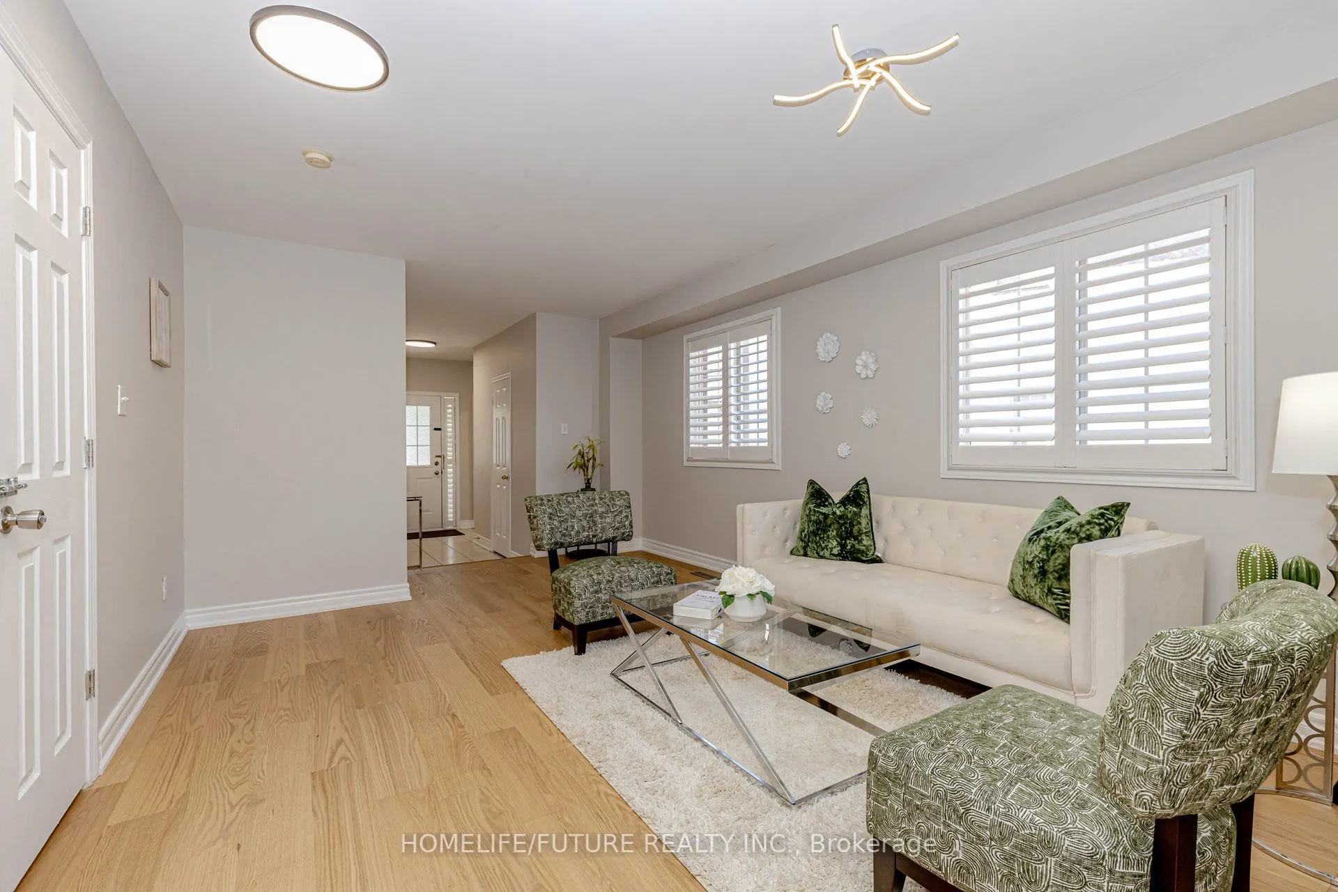 137 Zia Dodda Crescent