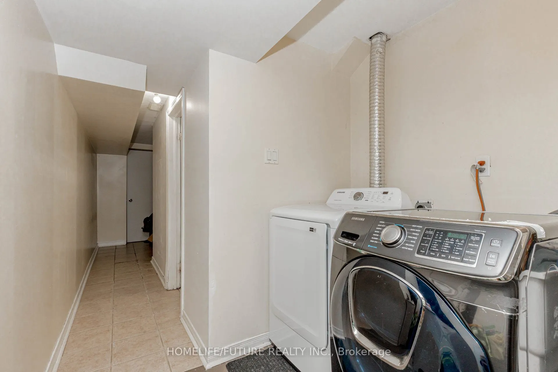137 Zia Dodda Crescent