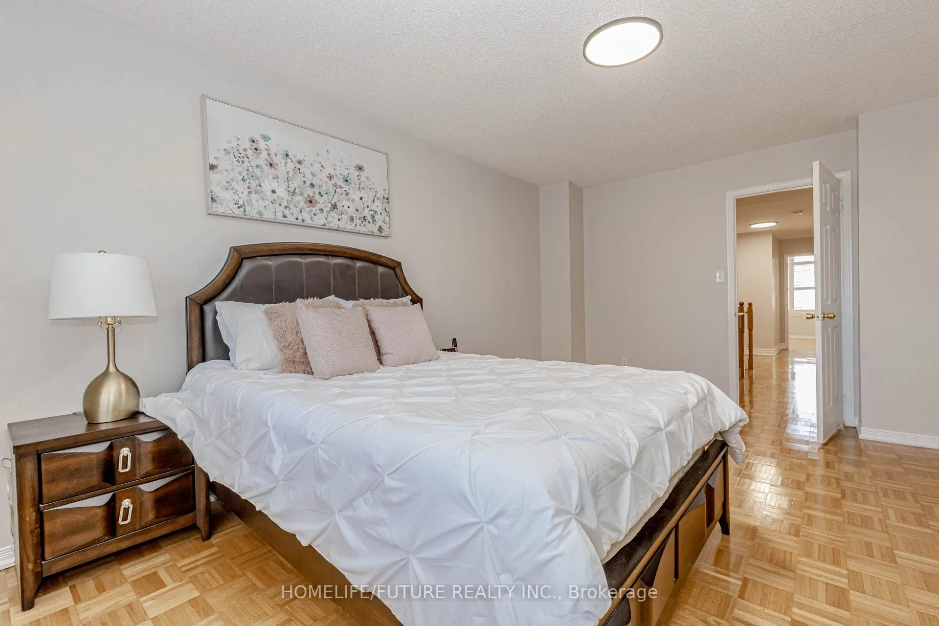 137 Zia Dodda Crescent