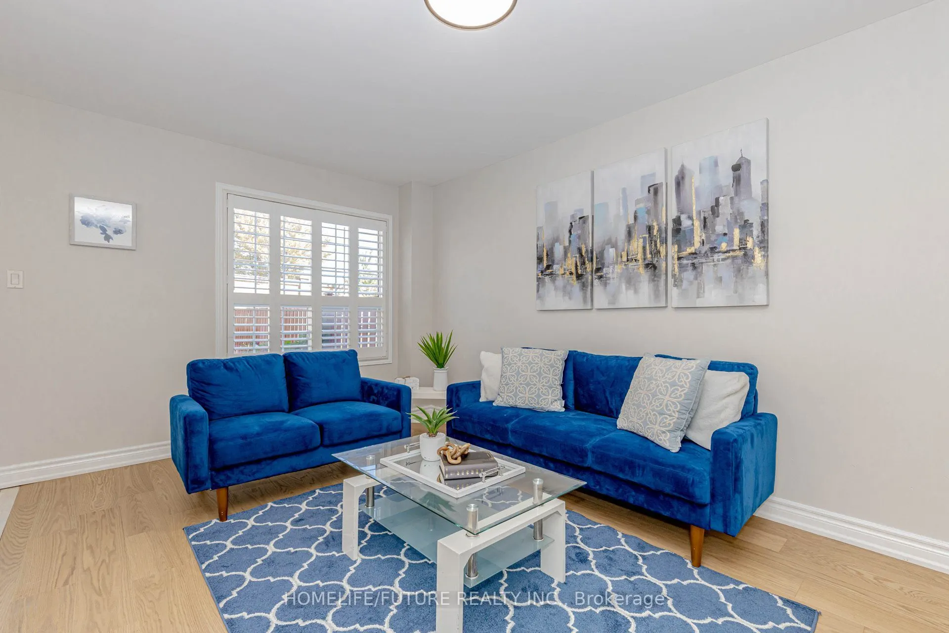 137 Zia Dodda Crescent