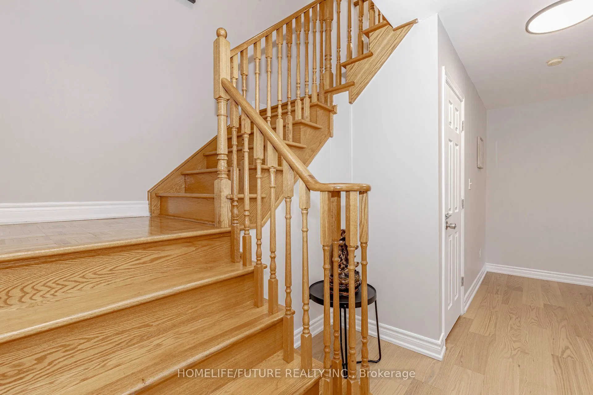 137 Zia Dodda Crescent