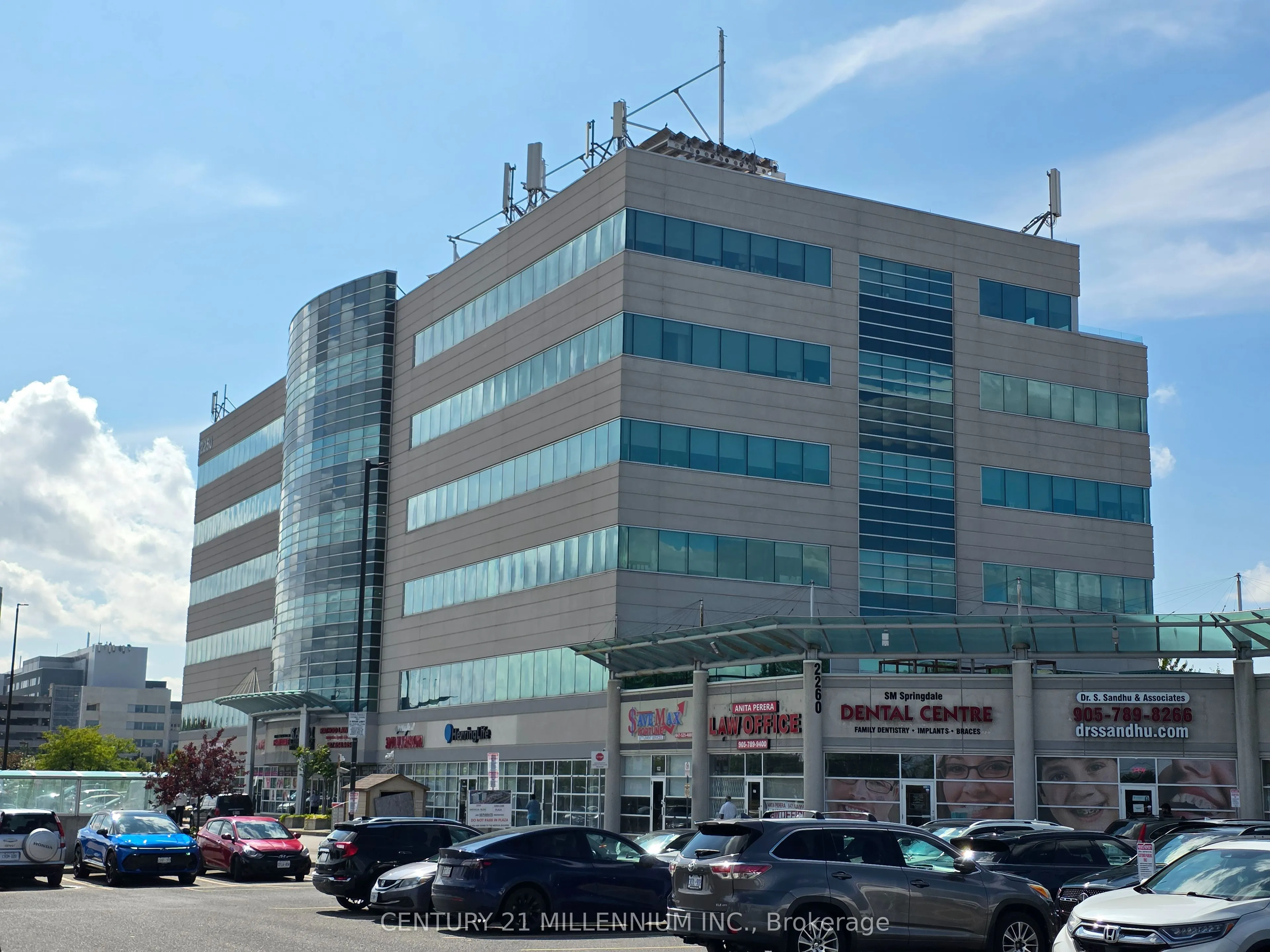 2250 Bovaird Drive E, #212