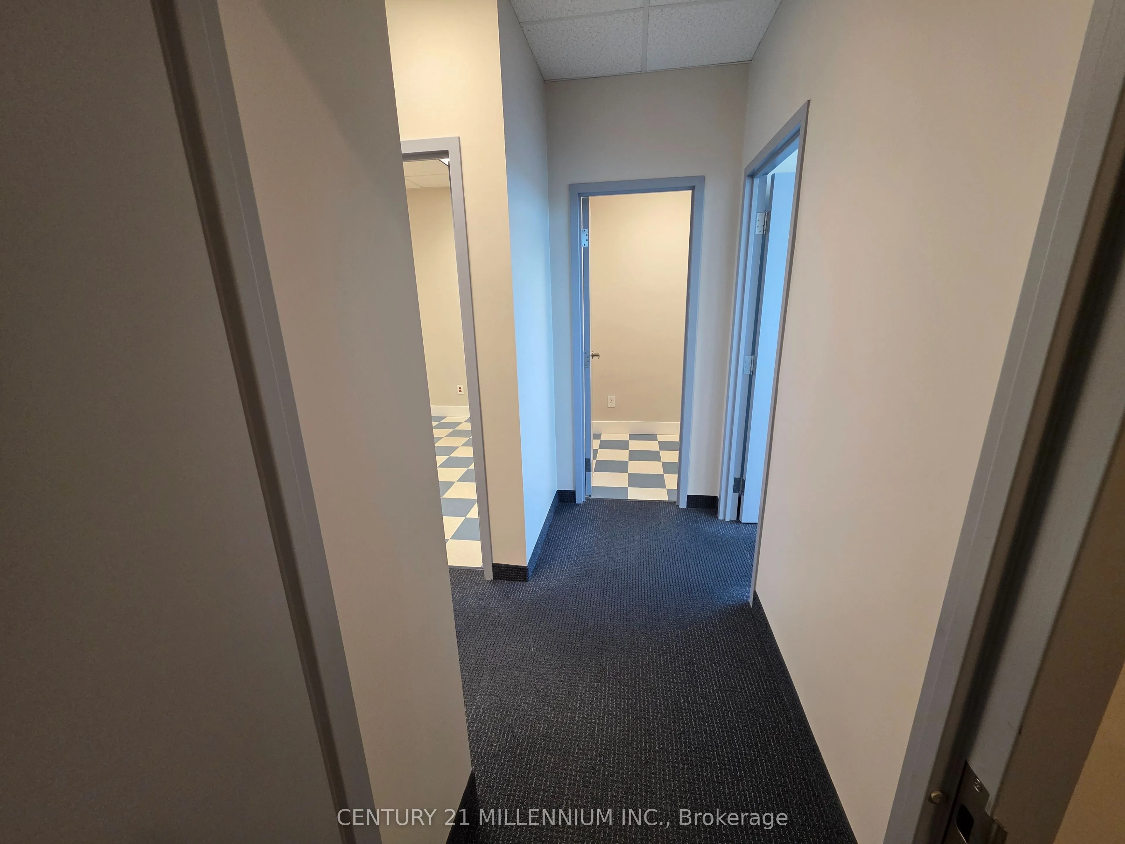 2250 Bovaird Drive E, #212