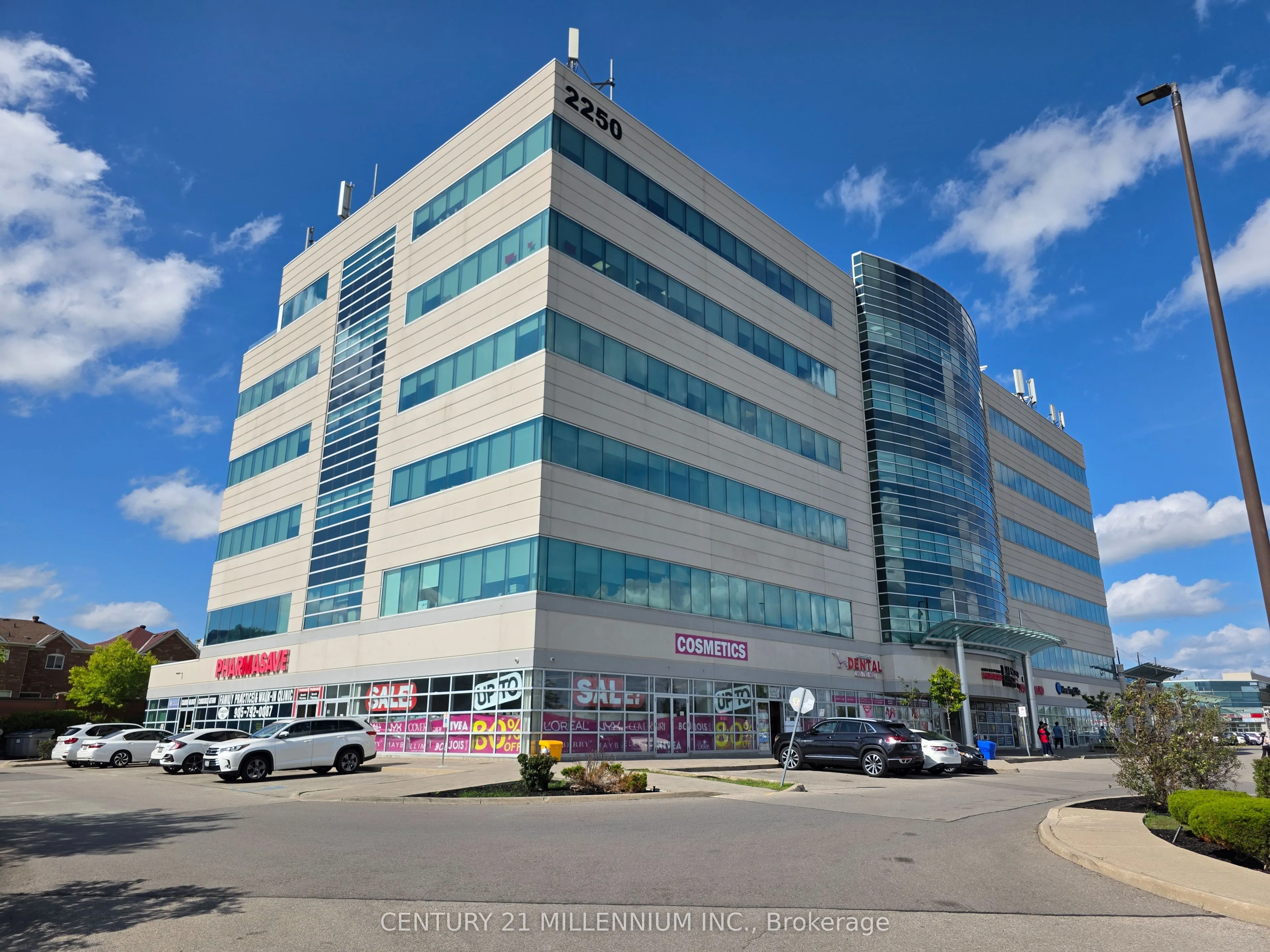 2250 Bovaird Drive E, #212