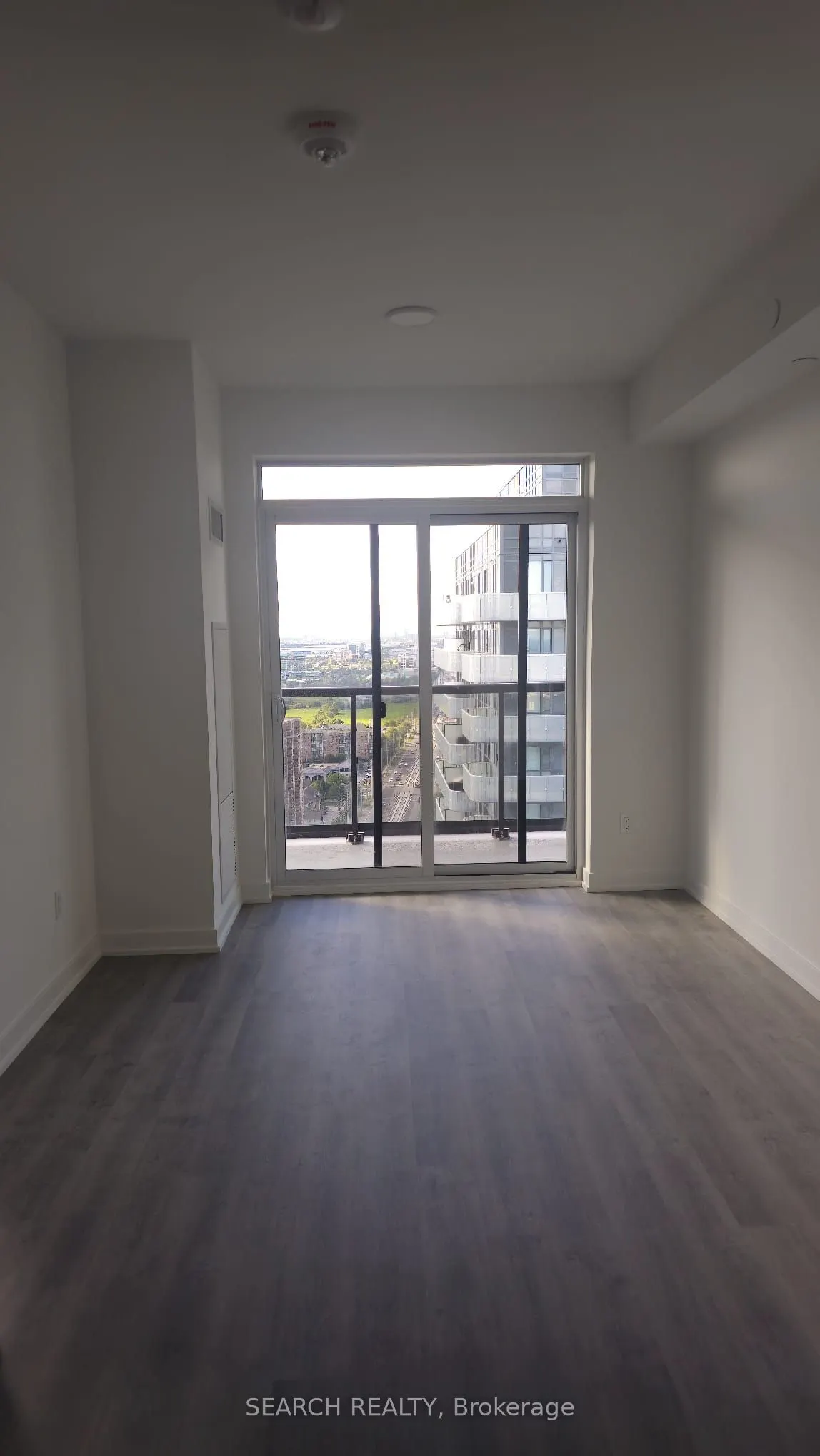 5105 Hurontario Street, #3209