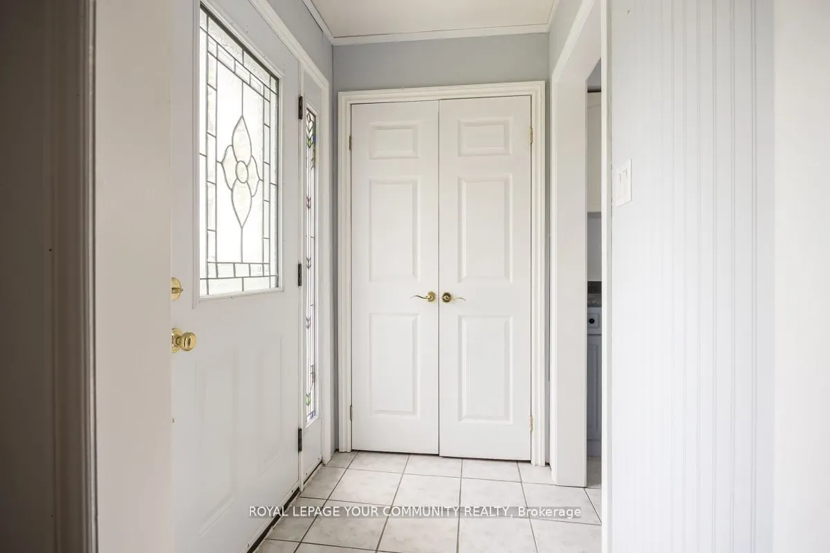 16 Midhurst Drive