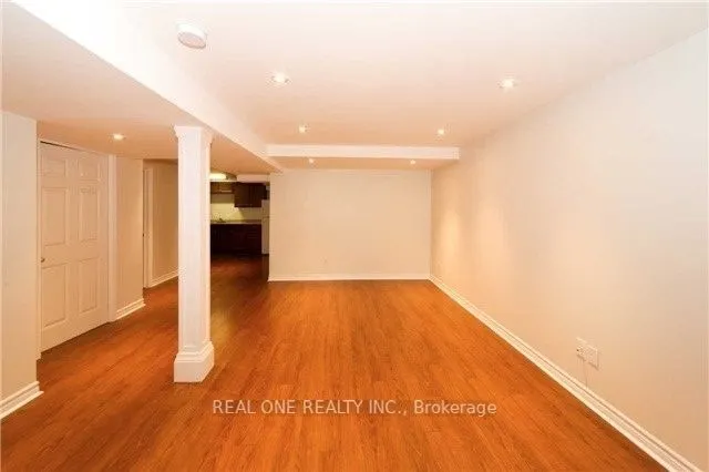 3307 Pilcom Crescent