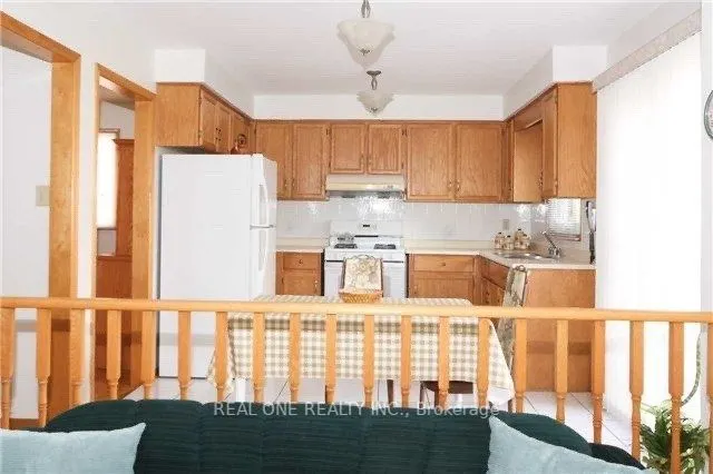 3307 Pilcom Crescent