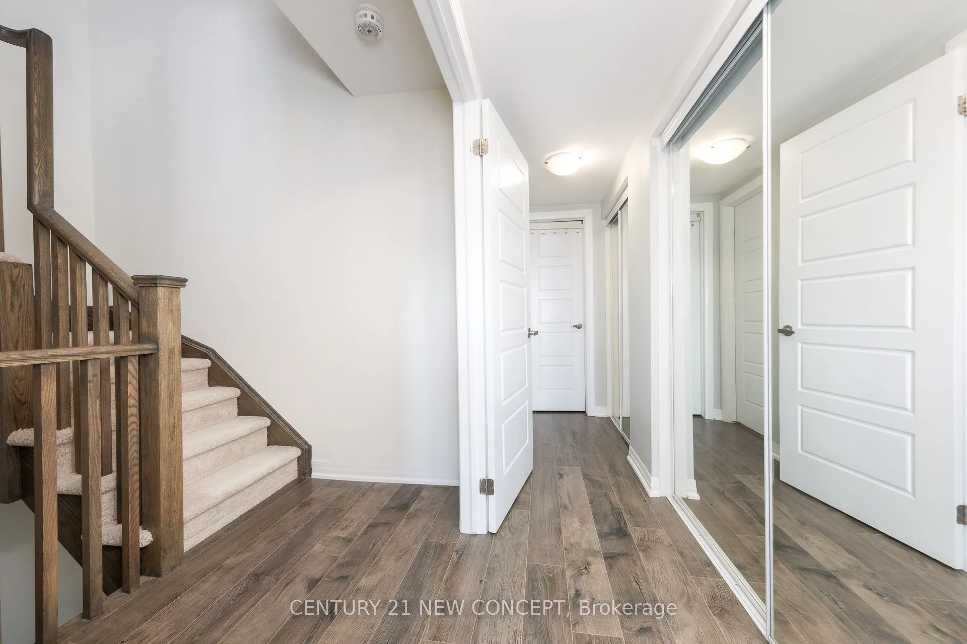 271 Downsview Park Boulevard