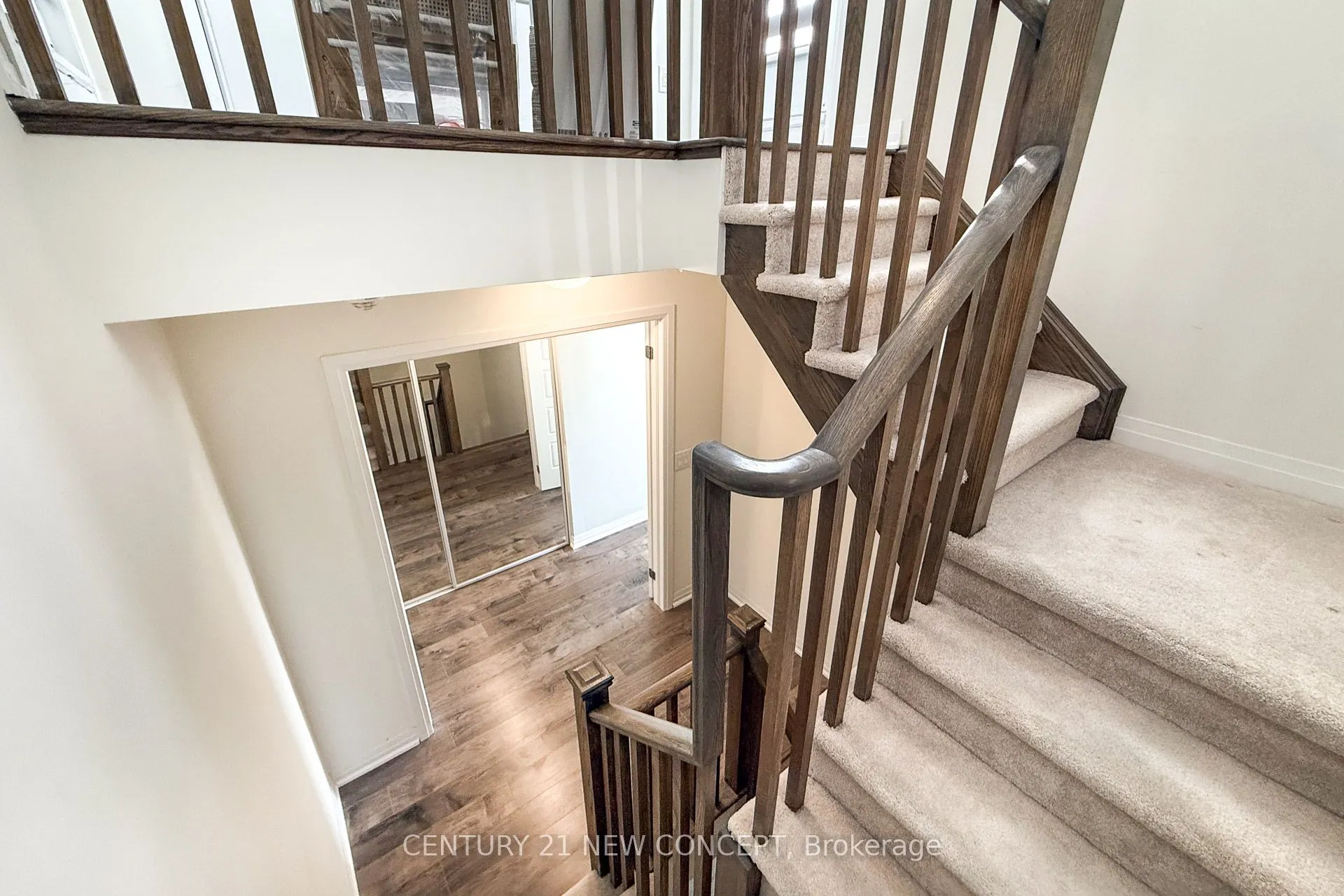 271 Downsview Park Boulevard