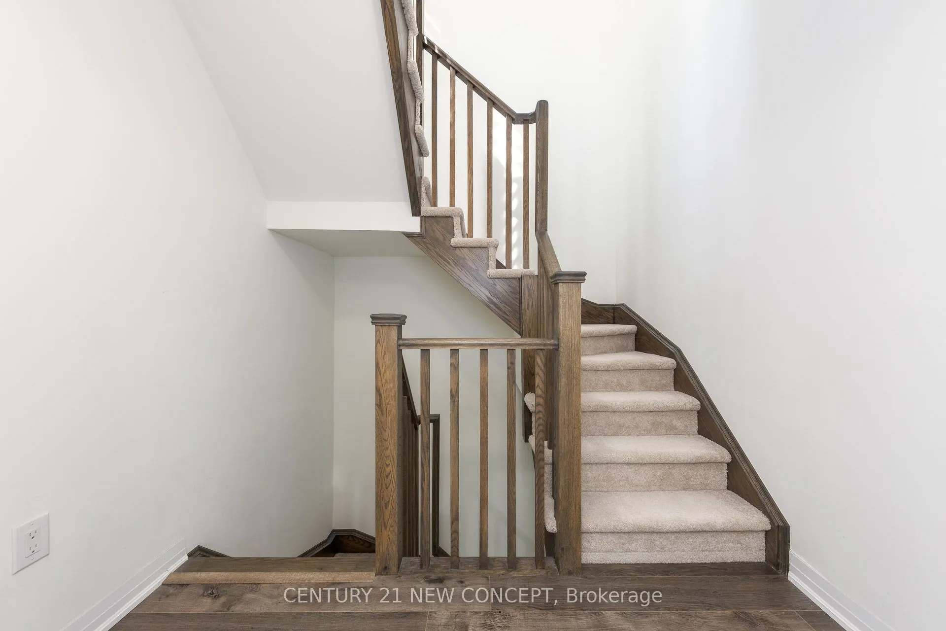 271 Downsview Park Boulevard