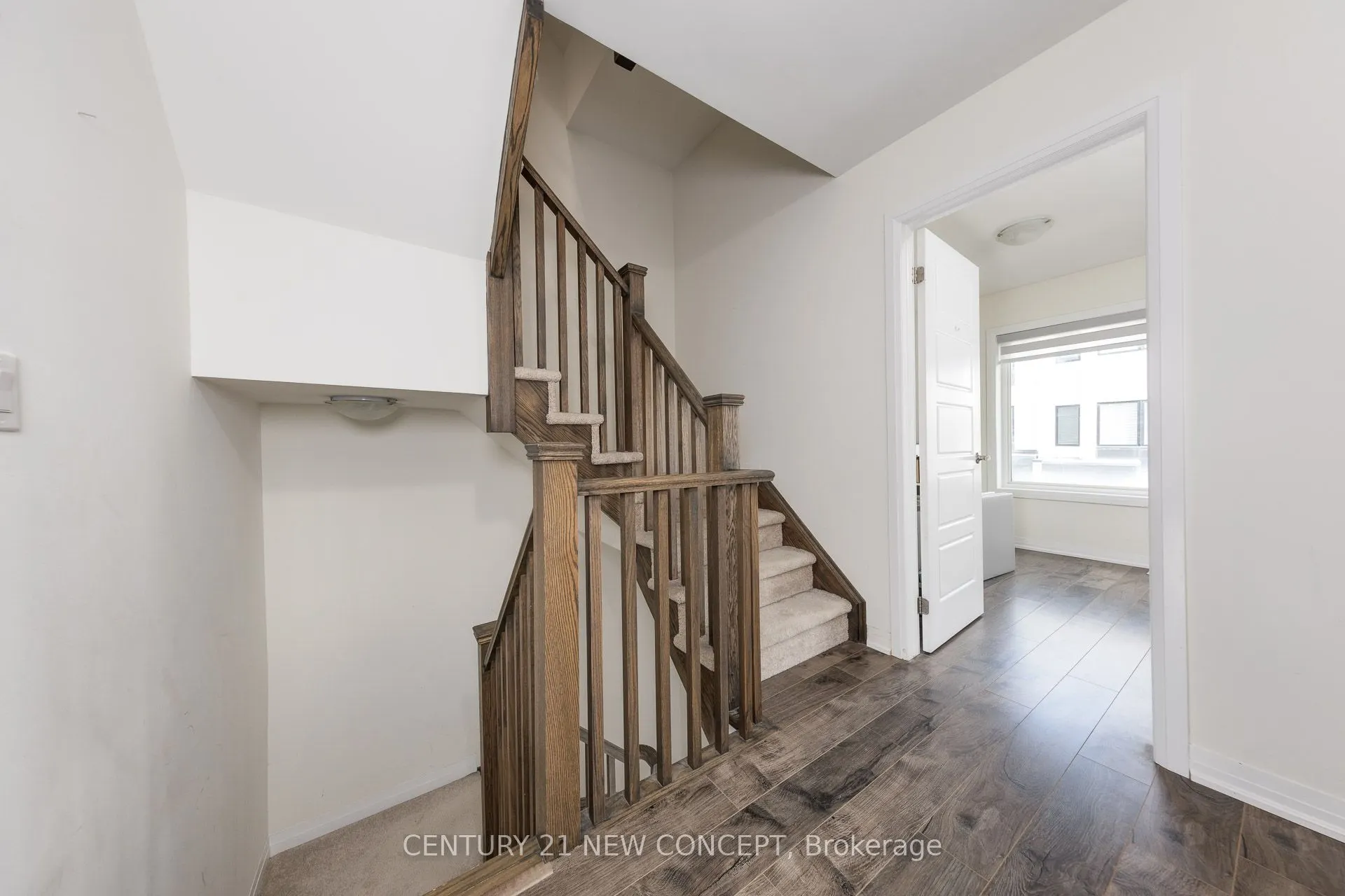 271 Downsview Park Boulevard