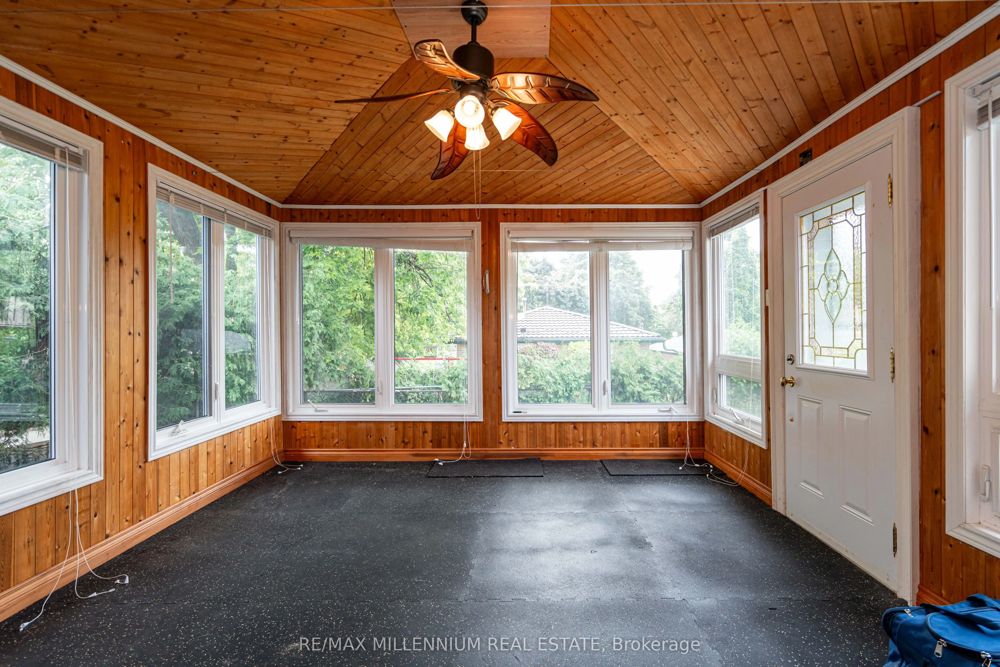 120 Madoc Drive