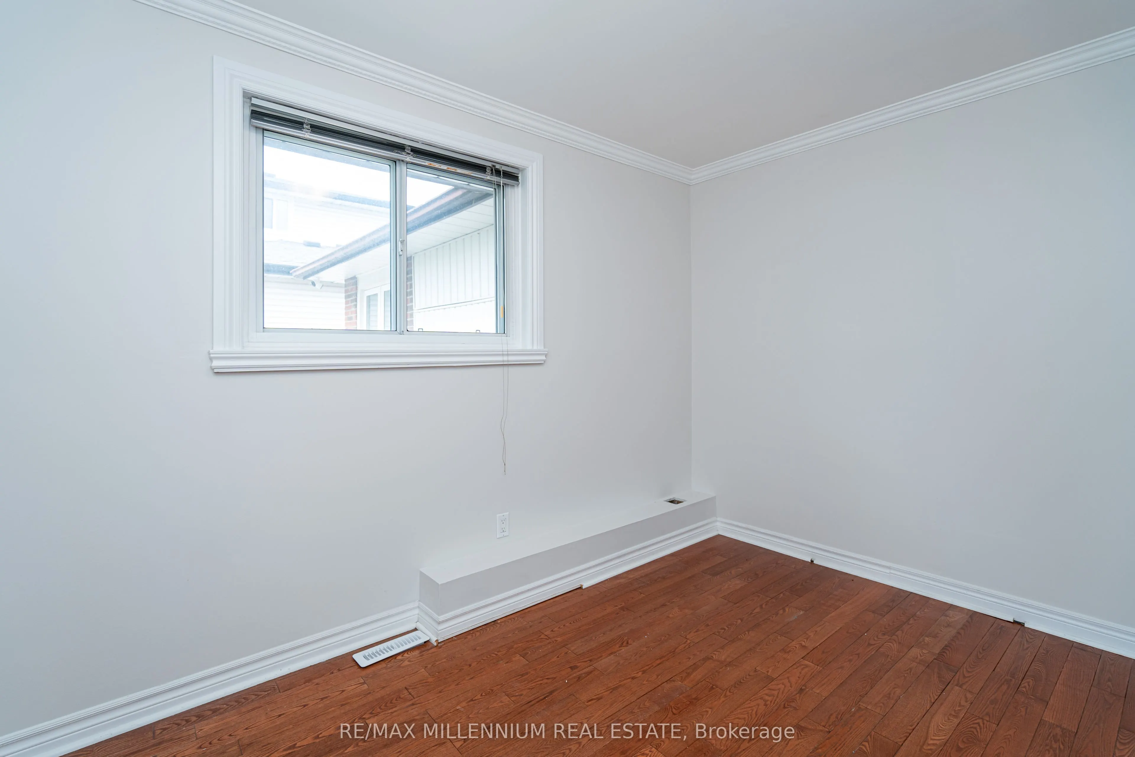 120 Madoc Drive